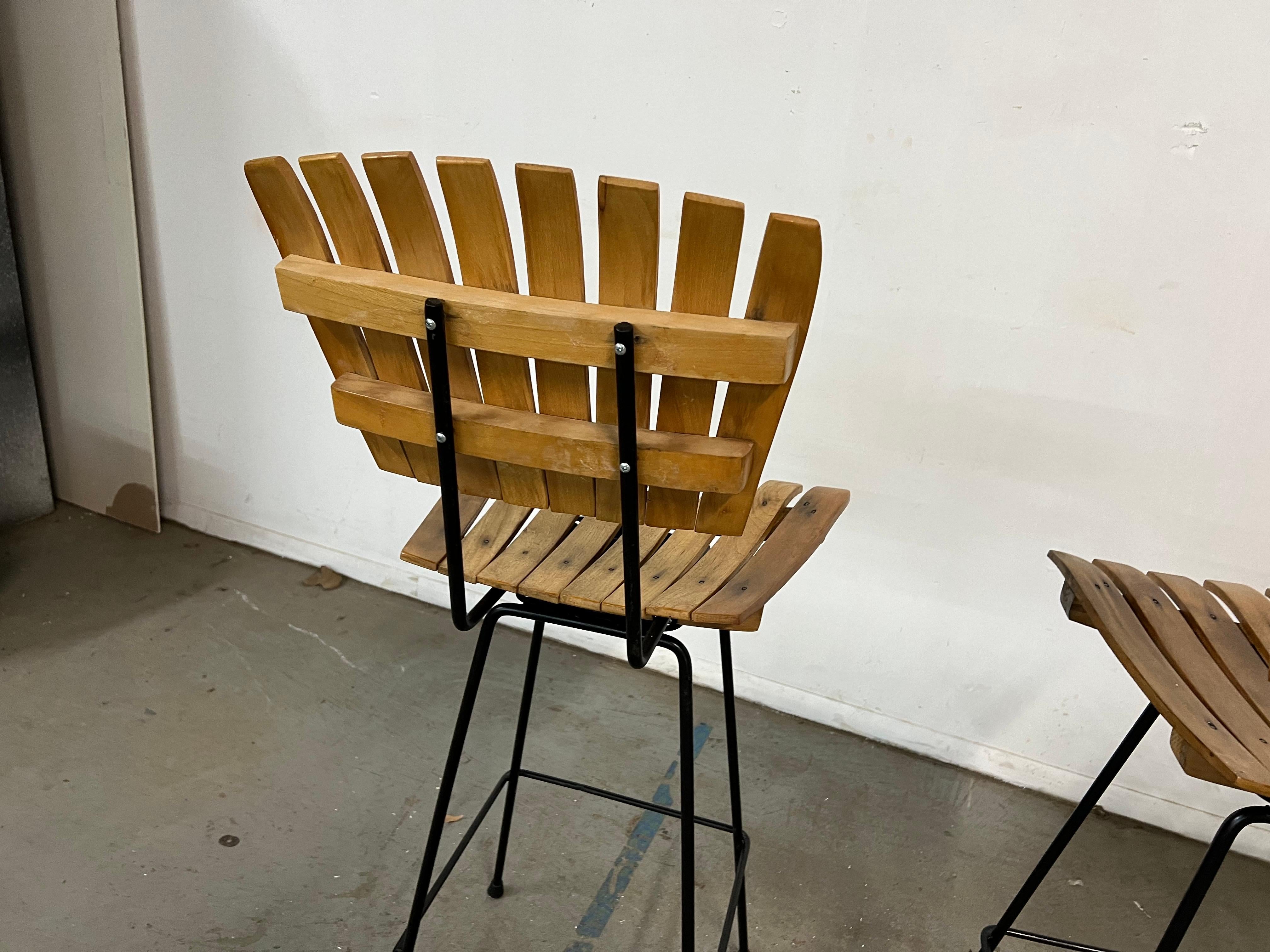  Set of 4 Mid-Century Arthur Umanoff Slat Style Bar Stools For Sale 12