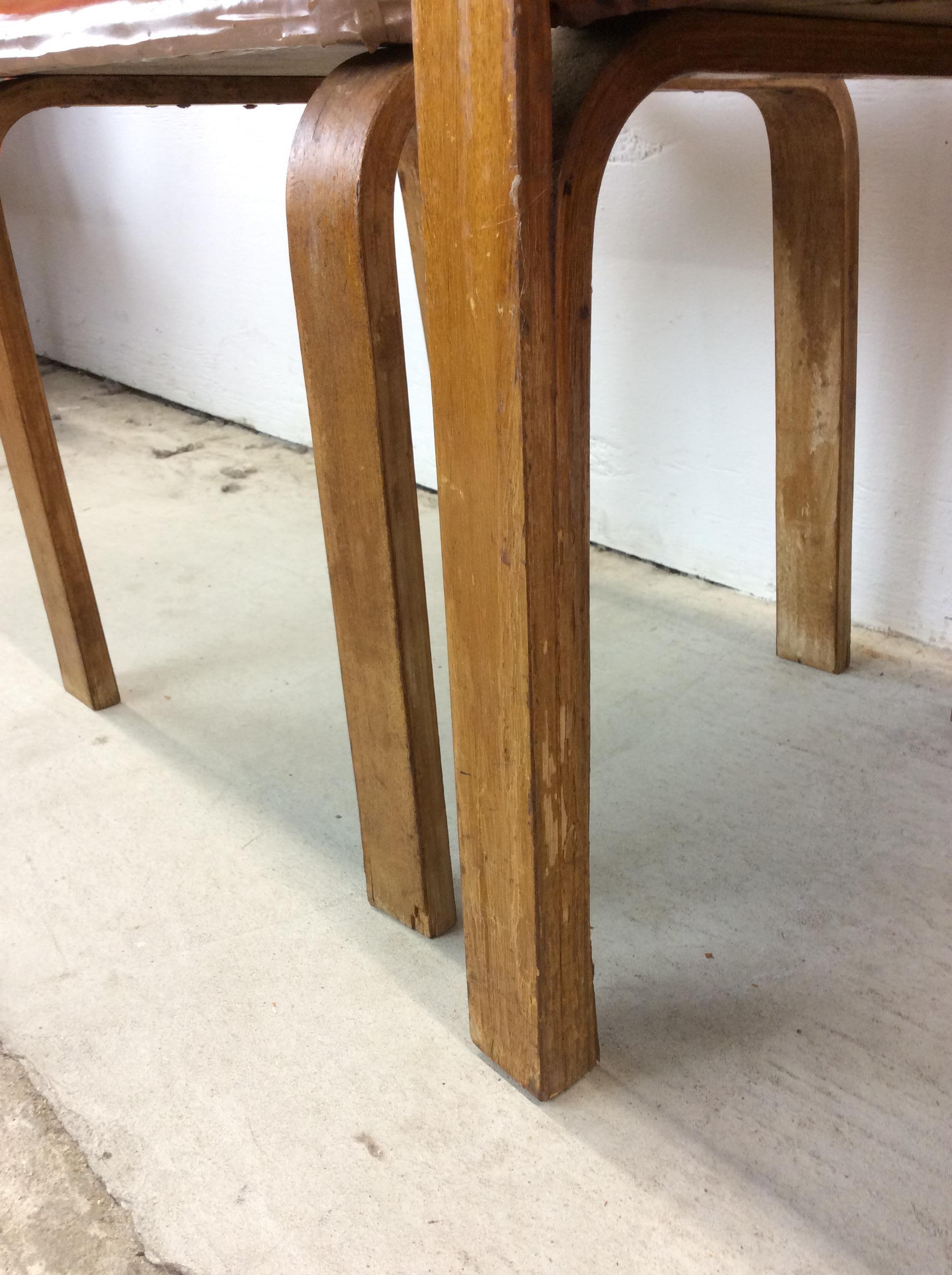Set di 4 sedie da pranzo in legno di bengala della metà del secolo scorso, in stile Thonet in vendita 1