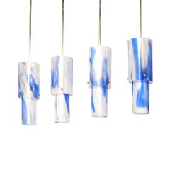 Satz von 4 zylindrischen Anhängern aus blauem und weißem Muranoglas von Venini aus der Mitte des Jahrhunderts