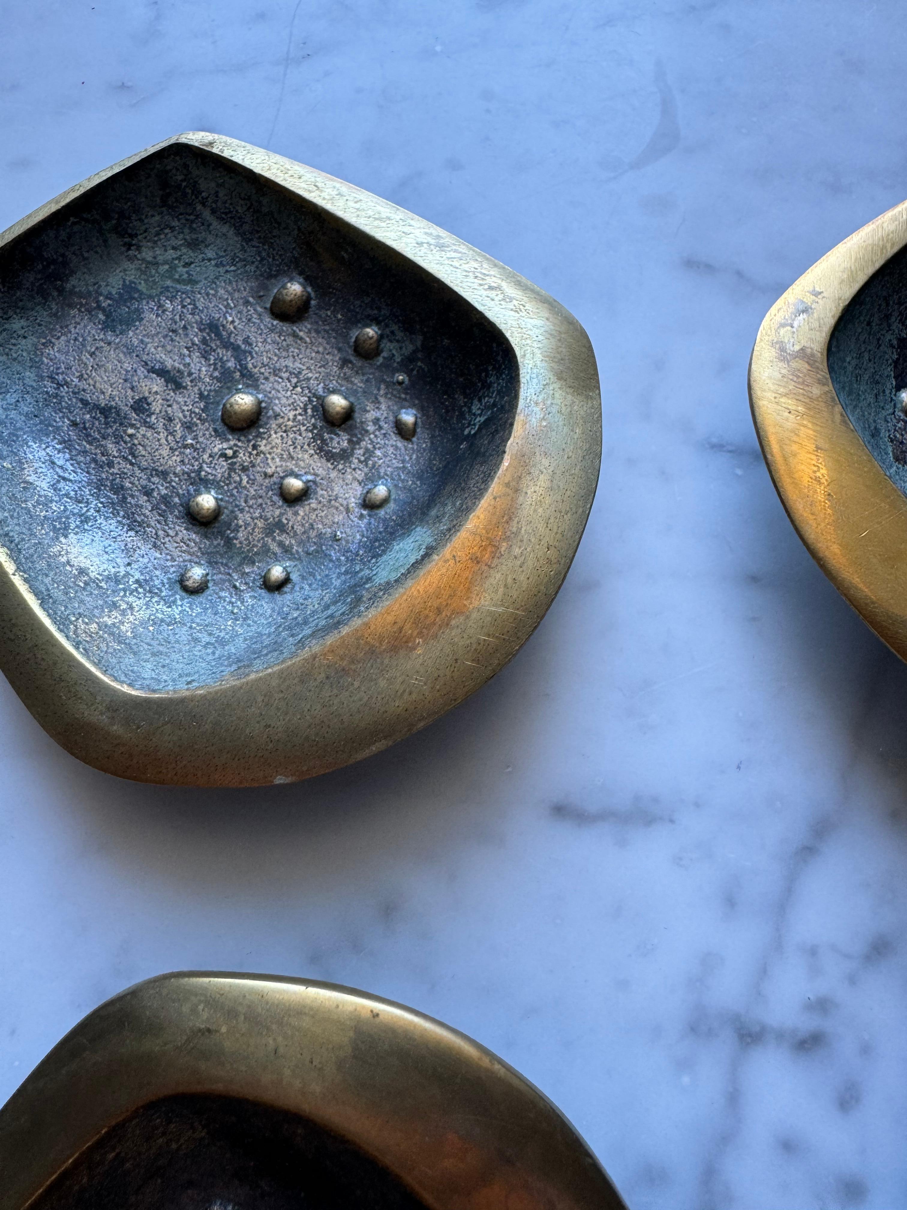 Set Of 4 Mid Century Brass Ashtrays By Dayagi, Israel 1960s For Sale 2