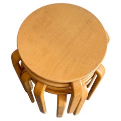 4er-Set stapelbarer Hocker oder Tische aus dänischem Buchen-Bugholz im Mid-Century-Stil