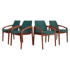 Ensemble de 4 chaises de salle à manger modernes danoises du milieu du siècle par Kai Kristiansen