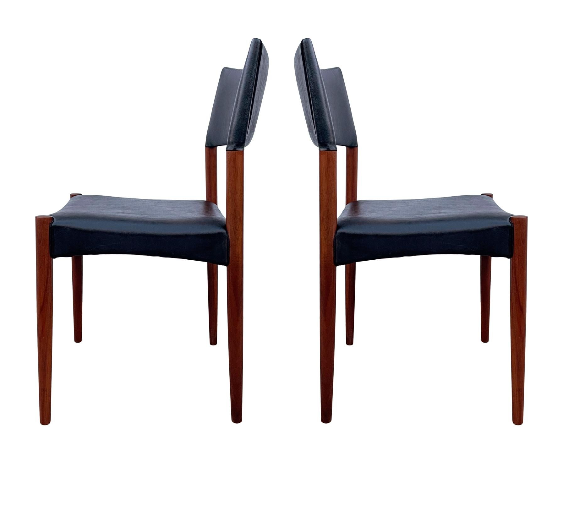 Set of 4 Mid Century Danish Modern Dining Chairs in Teak by Villy Schou Andersen For Sale 2