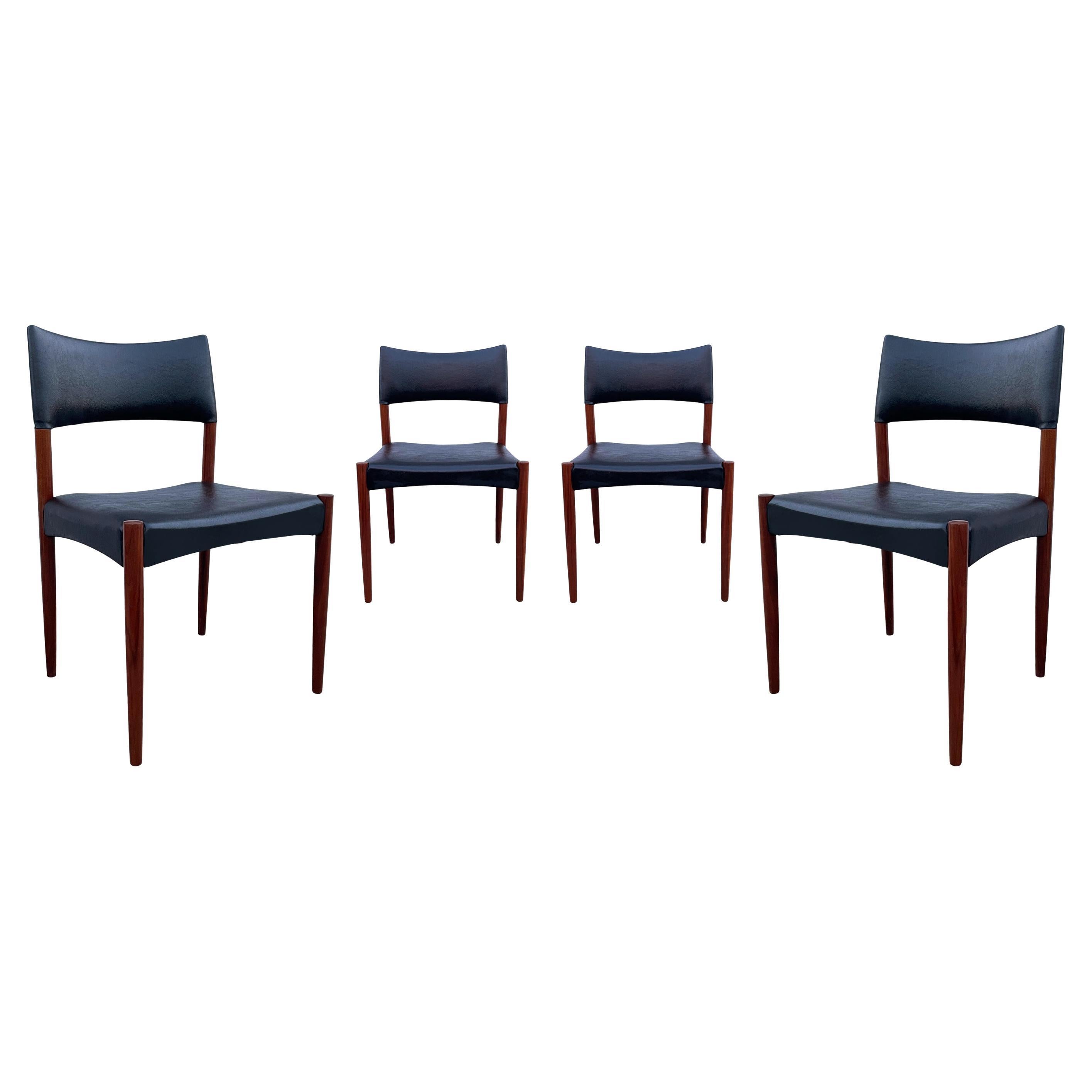 Set of 4 Mid Century Danish Modern Dining Chairs in Teak by Villy Schou Andersen For Sale