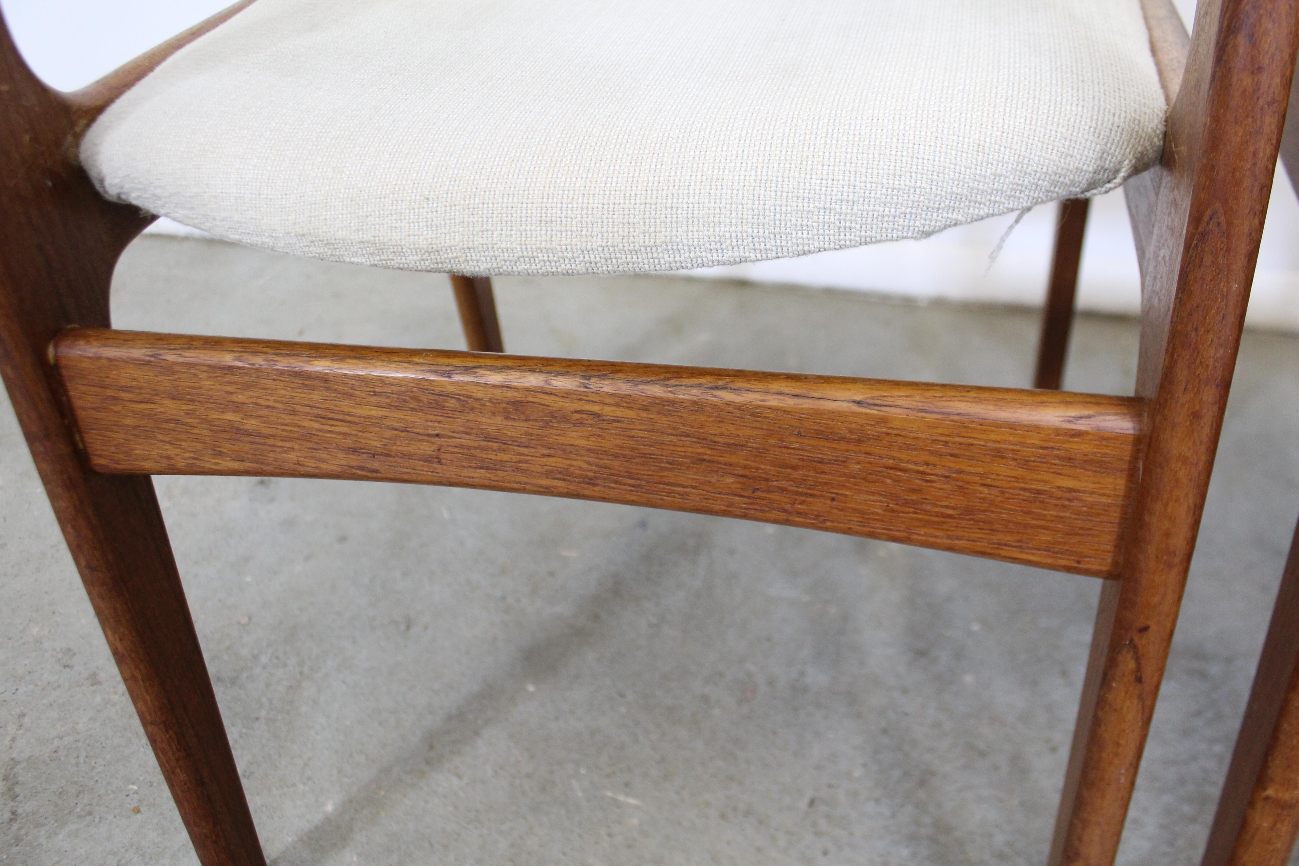 Set of 4 Midcentury Danish Modern Teak Dining Chairs 4