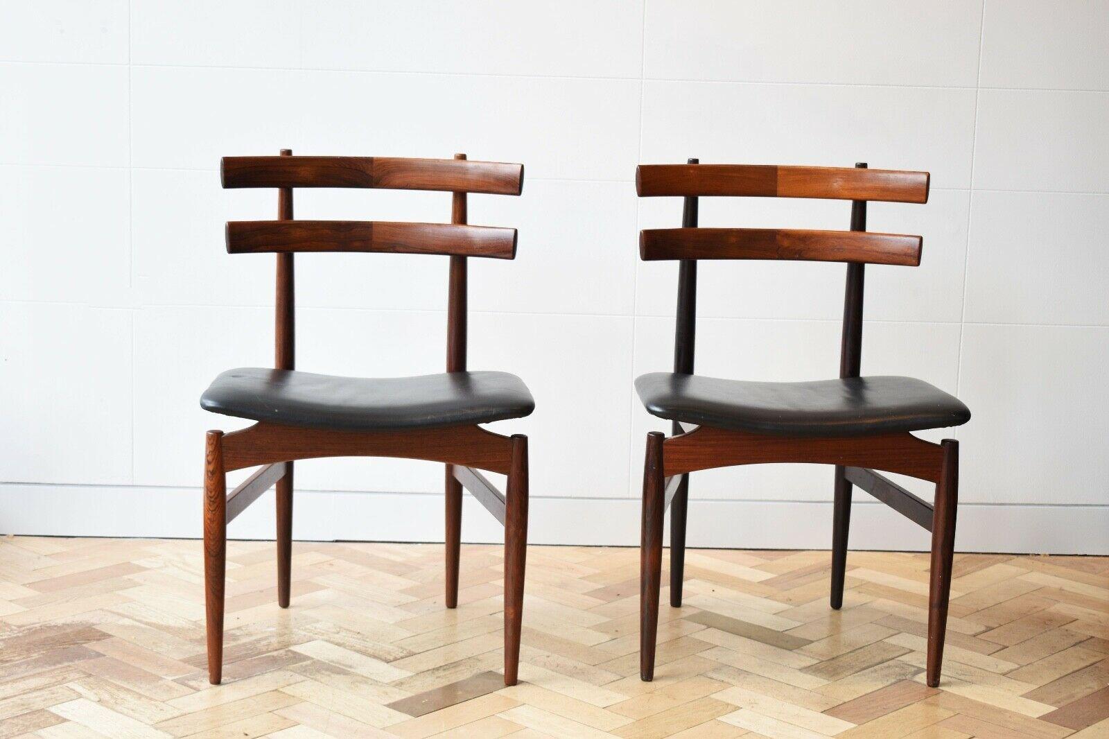 Set of 4 Mid Century Danish Poul Hundevad Model 30 Rosewood Dining Chairs In Good Condition In London, GB