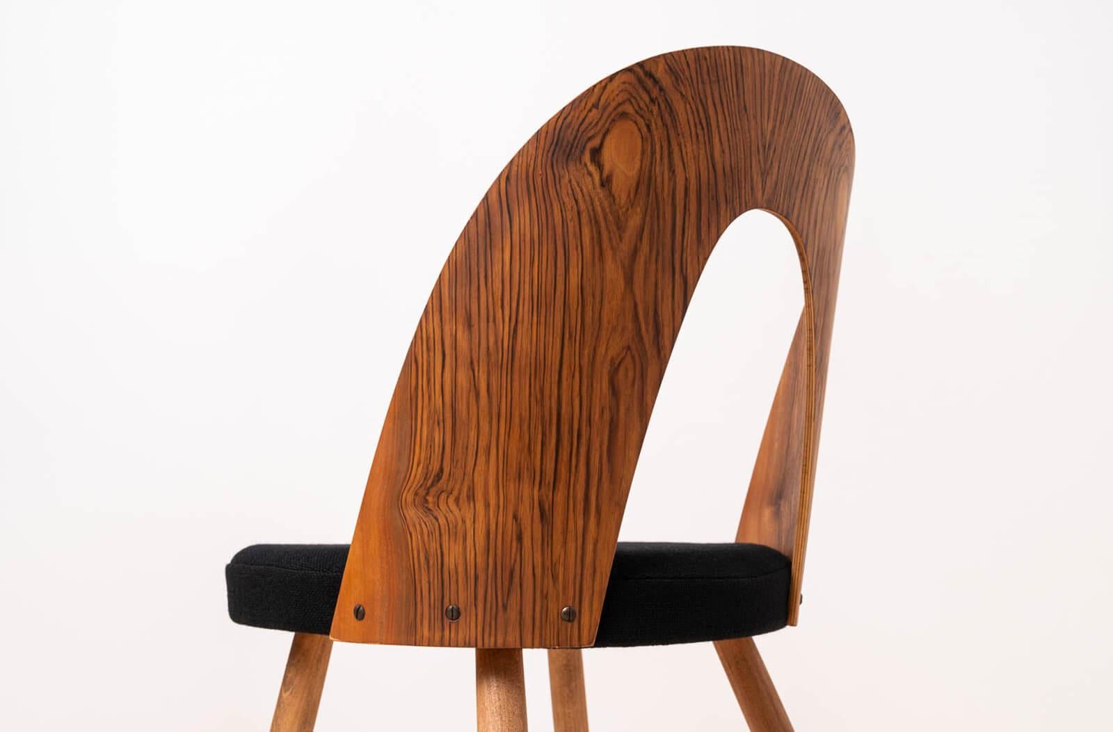 Ensemble de 4 chaises de salle à manger du milieu du siècle par A.Šuman, retapissé en Kvadrat en vente 10
