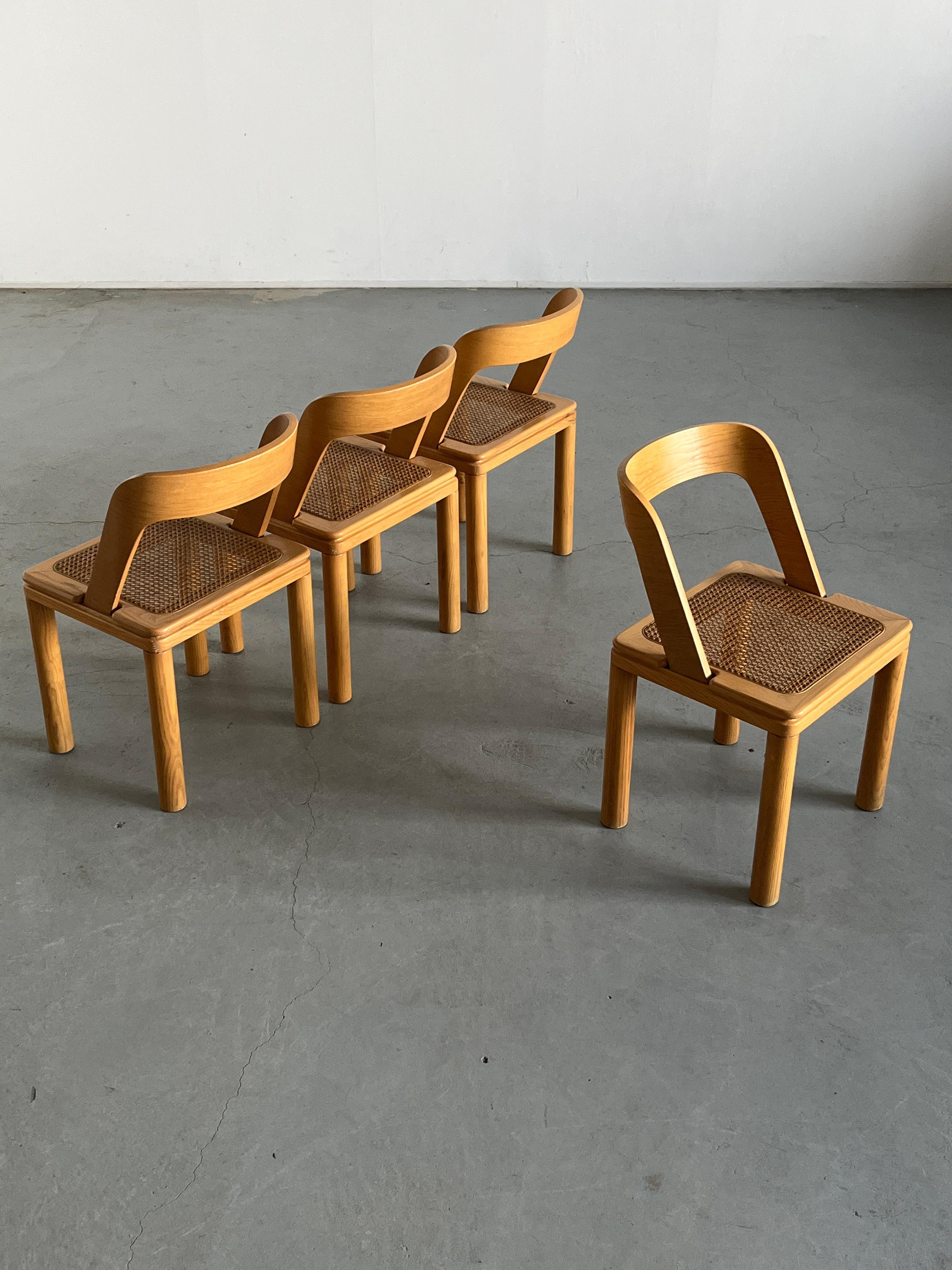 Italian Set of 4 Mid-Century Dining Chairs by RB Rossana in Cane and Ash, Italy 1960s For Sale
