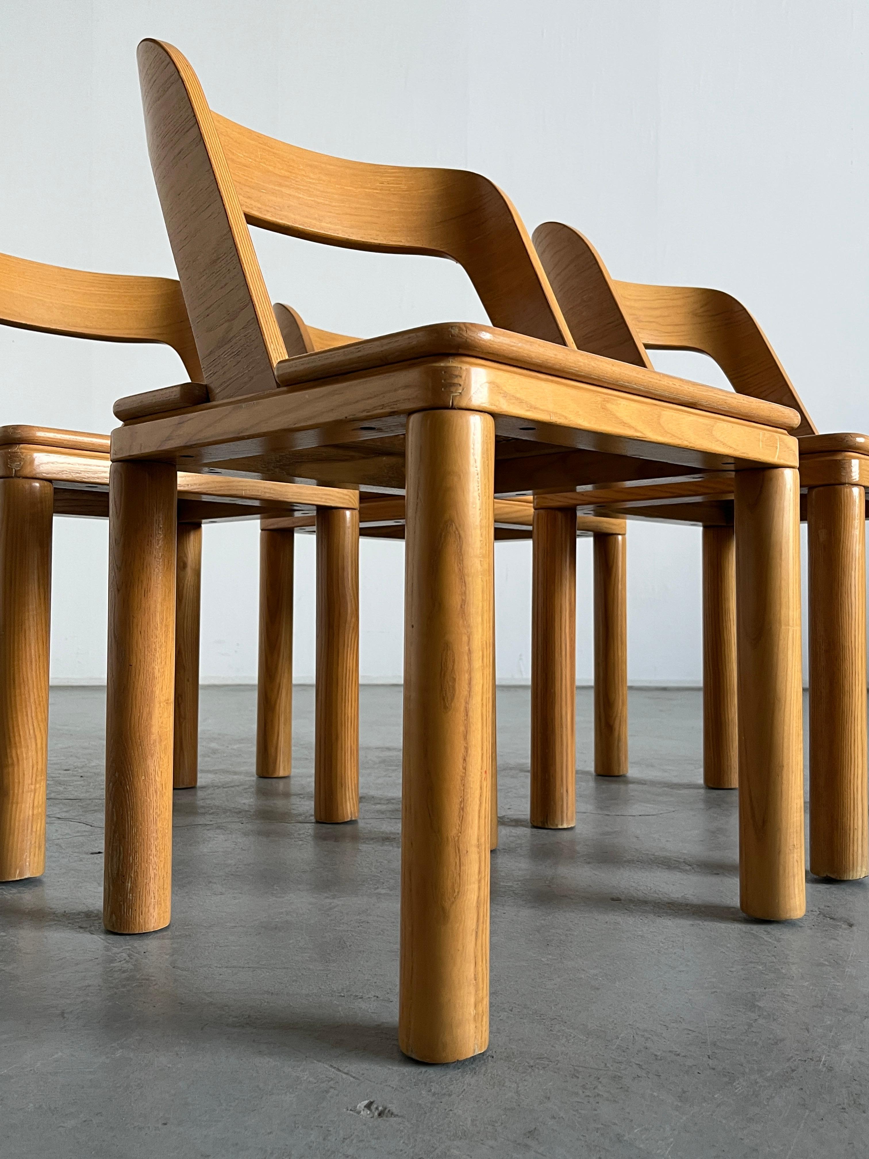 Set of 4 Mid-Century Dining Chairs by RB Rossana in Cane and Ash, Italy 1960s For Sale 2