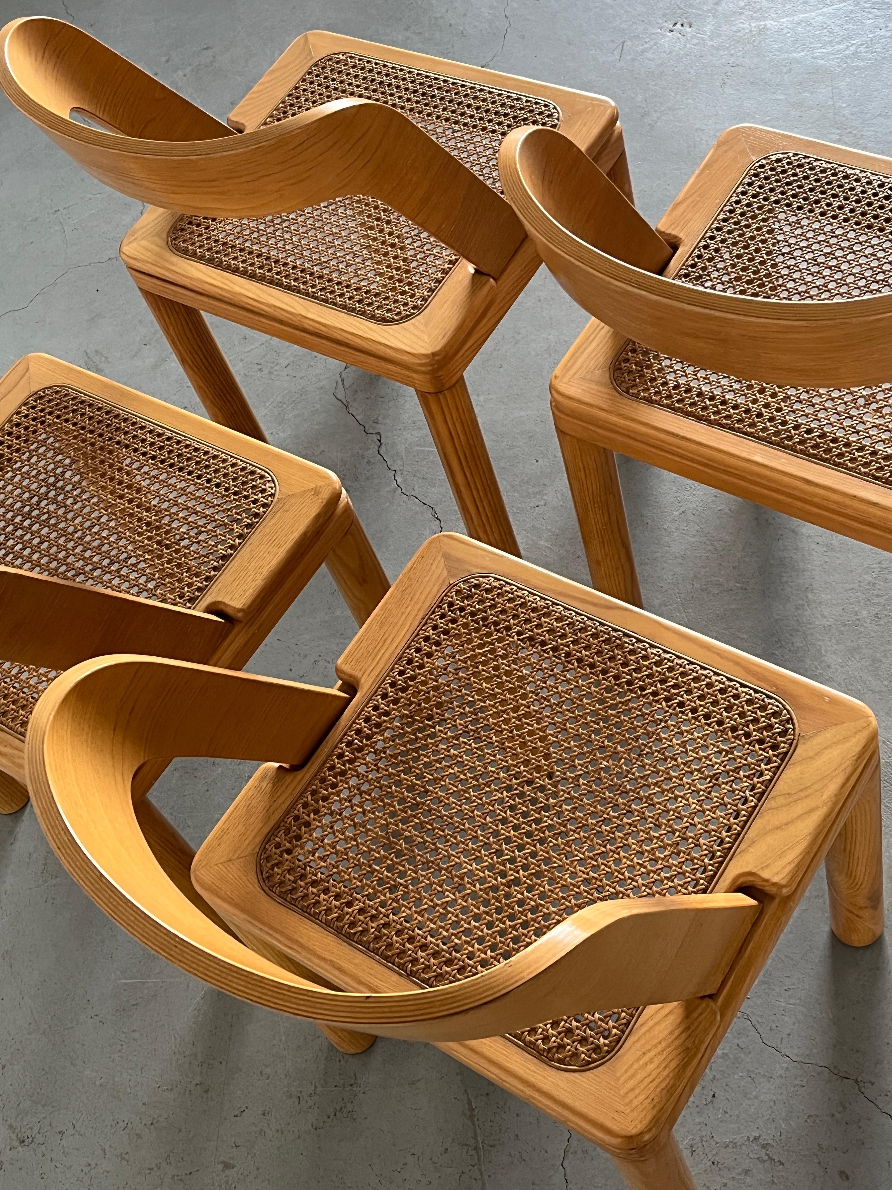 Set of 4 Mid-Century Dining Chairs by RB Rossana in Cane and Ash, Italy 1960s For Sale 3