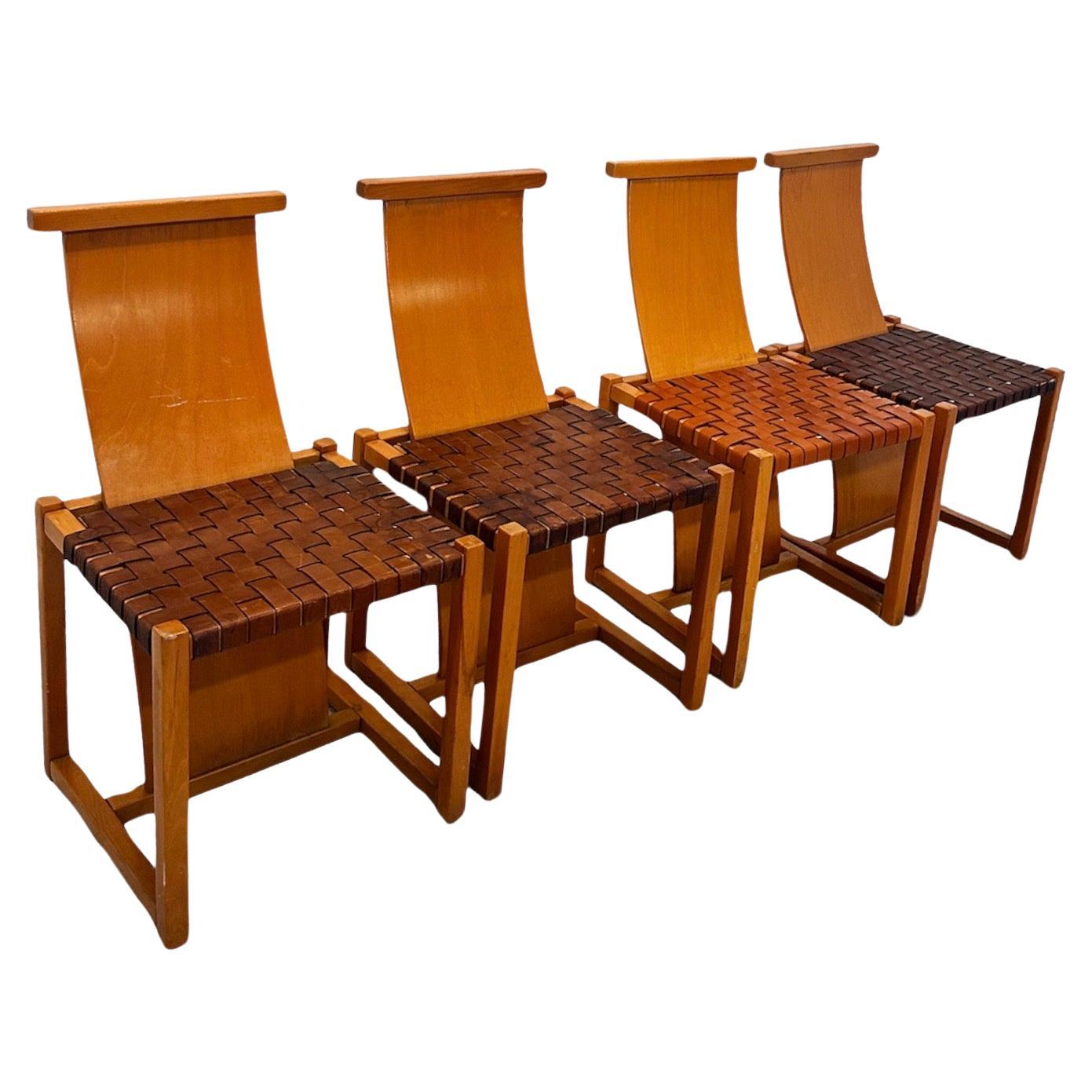 Set of 4 Mid Century Dining / Side Chairs by Avar Aalto 1960s For Sale