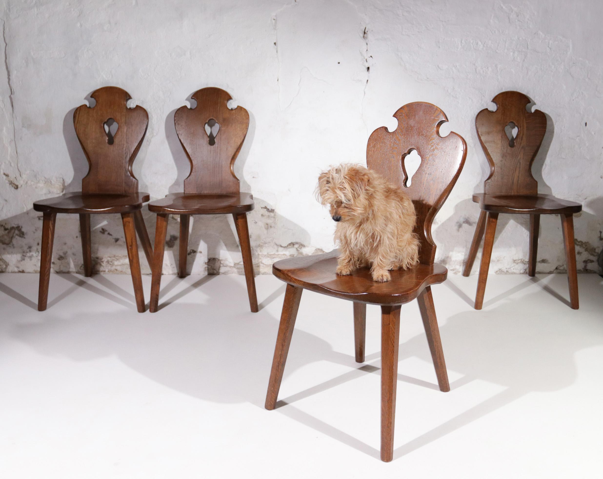 Set of 4 Mid-Century Dutch Brutalist Carved Oak Dining chairs 7