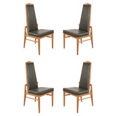 Satz von 4 Mid-Century Foster-McDavid-Esszimmerstühlen aus schwarzem Vinyl