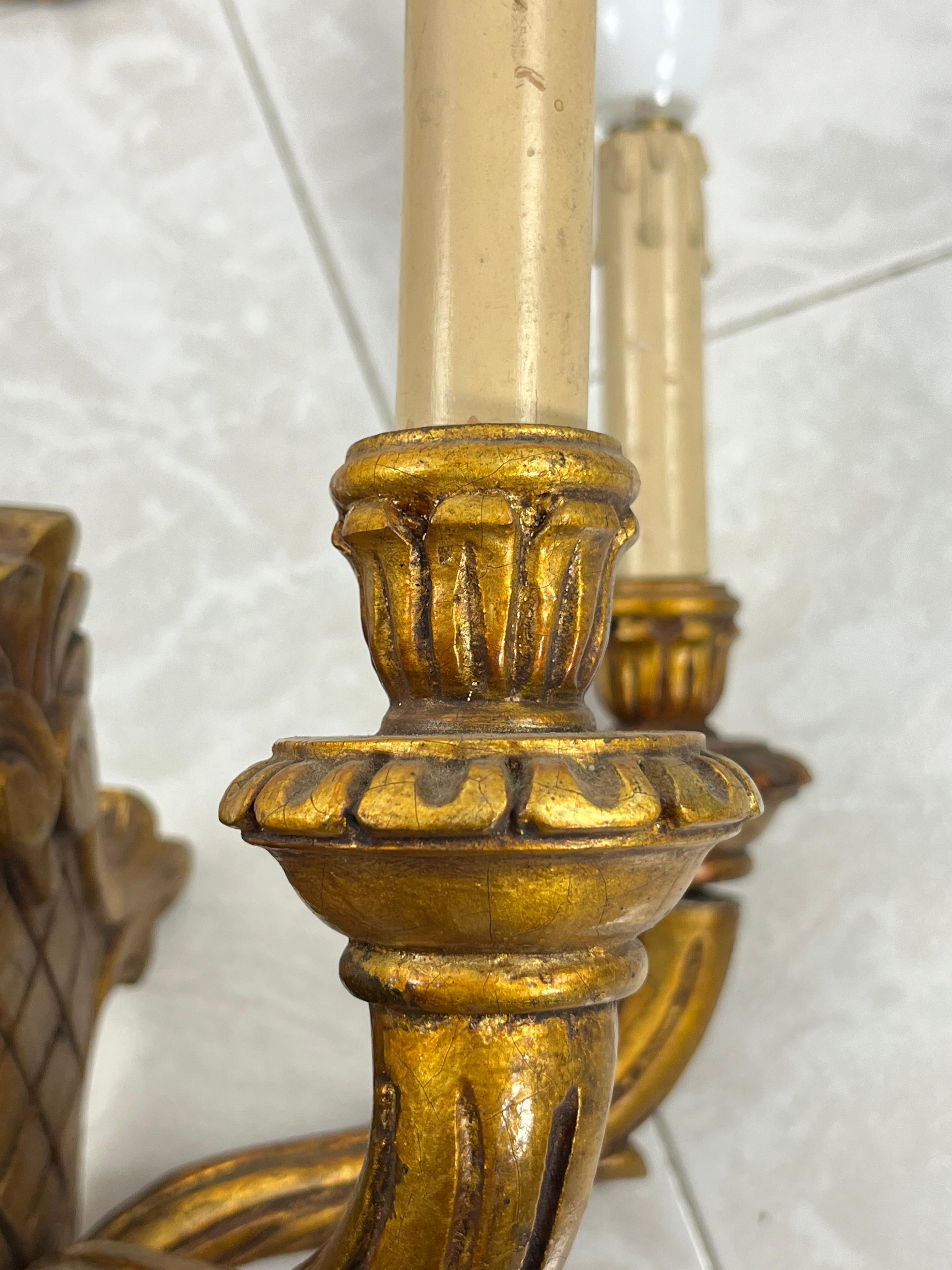 Set of 4 Mid-Century Hand-Carved Gilt Wood Wall Lamps 1960s For Sale 1