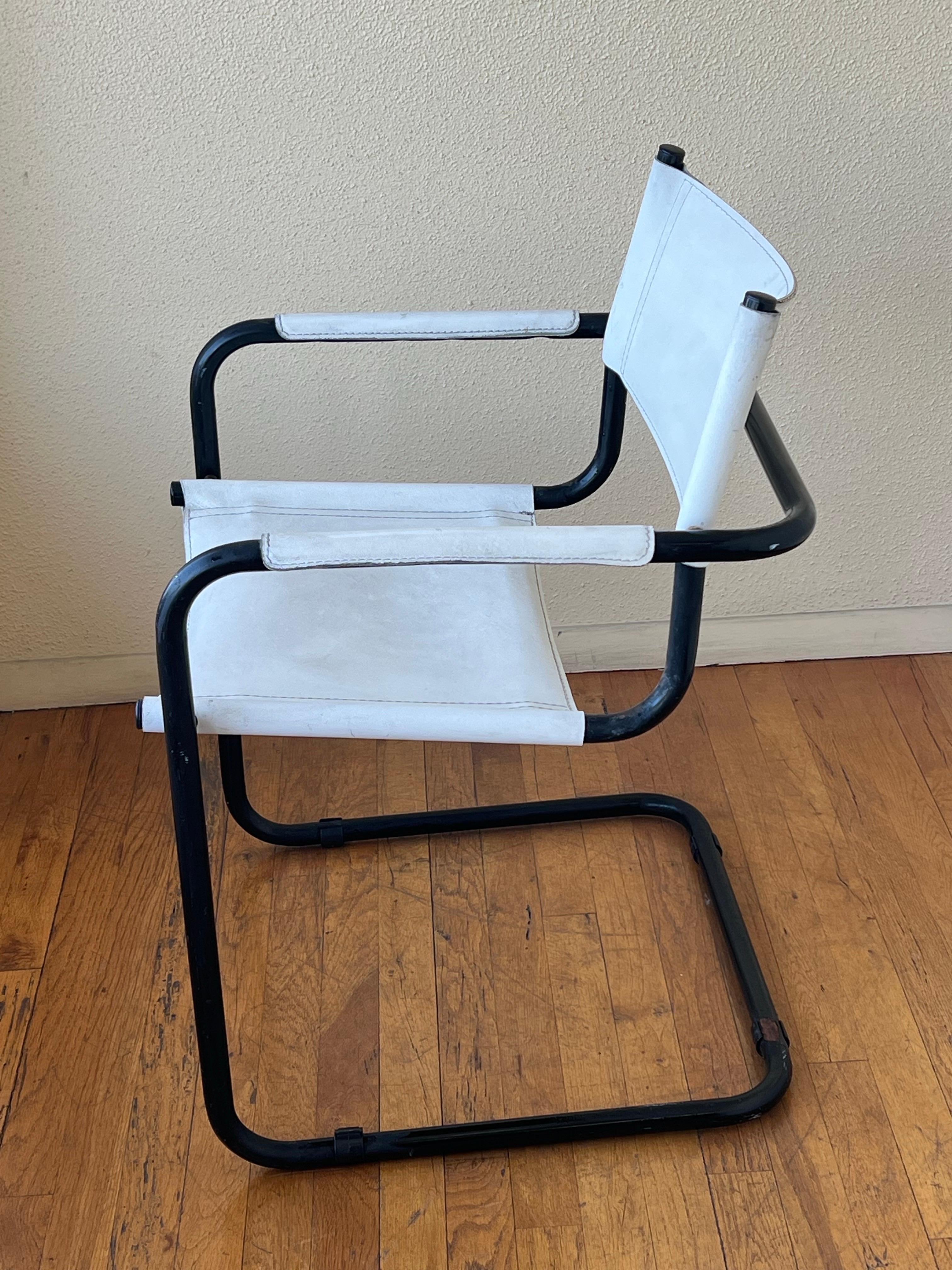 Metallo Set di 4 poltrone a sbalzo di Mart Stam S34, anni '80, Italia in vendita