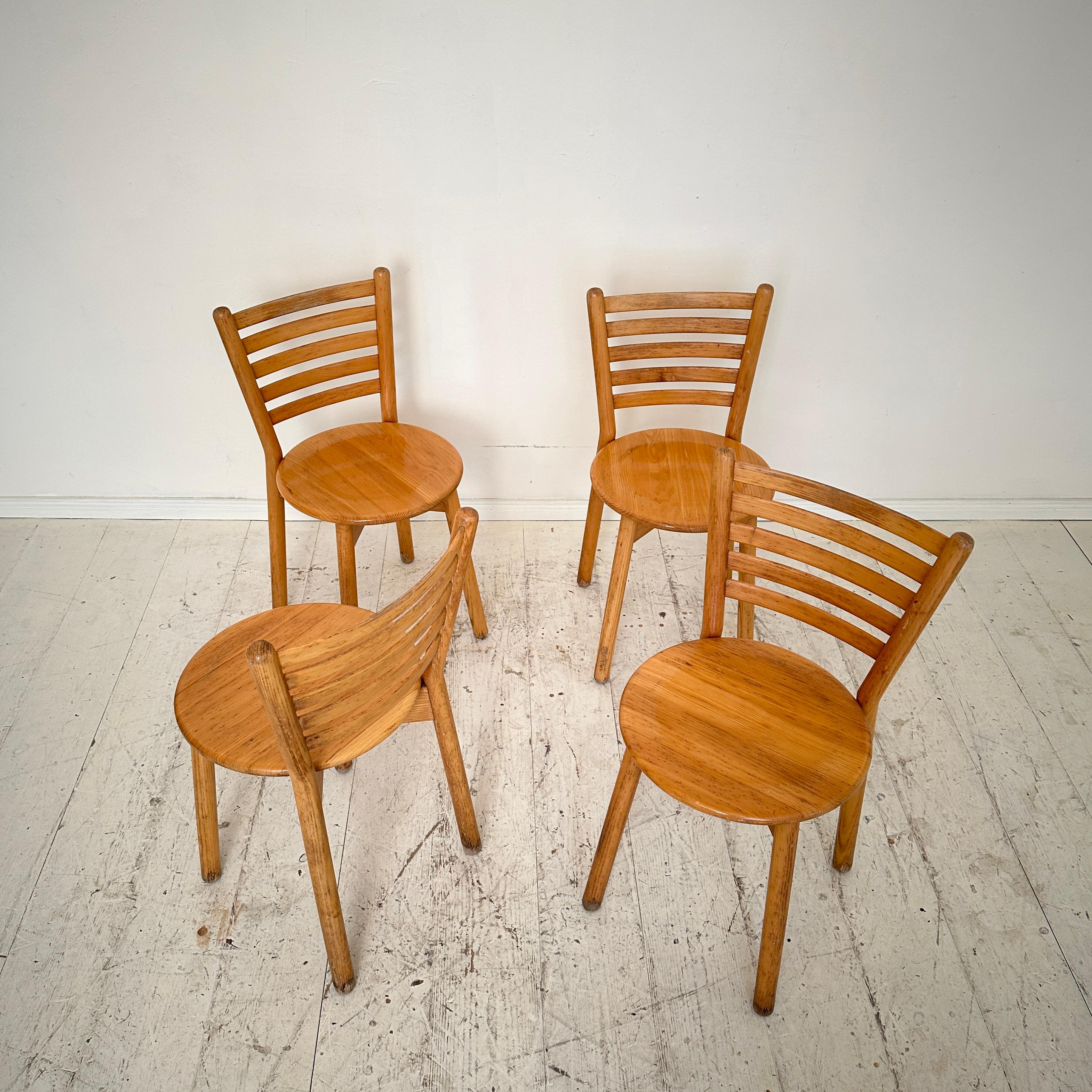 Mid-20th Century Set of 4 Mid Century Italian Dining Chairs in Solid Elm, around 1960 For Sale