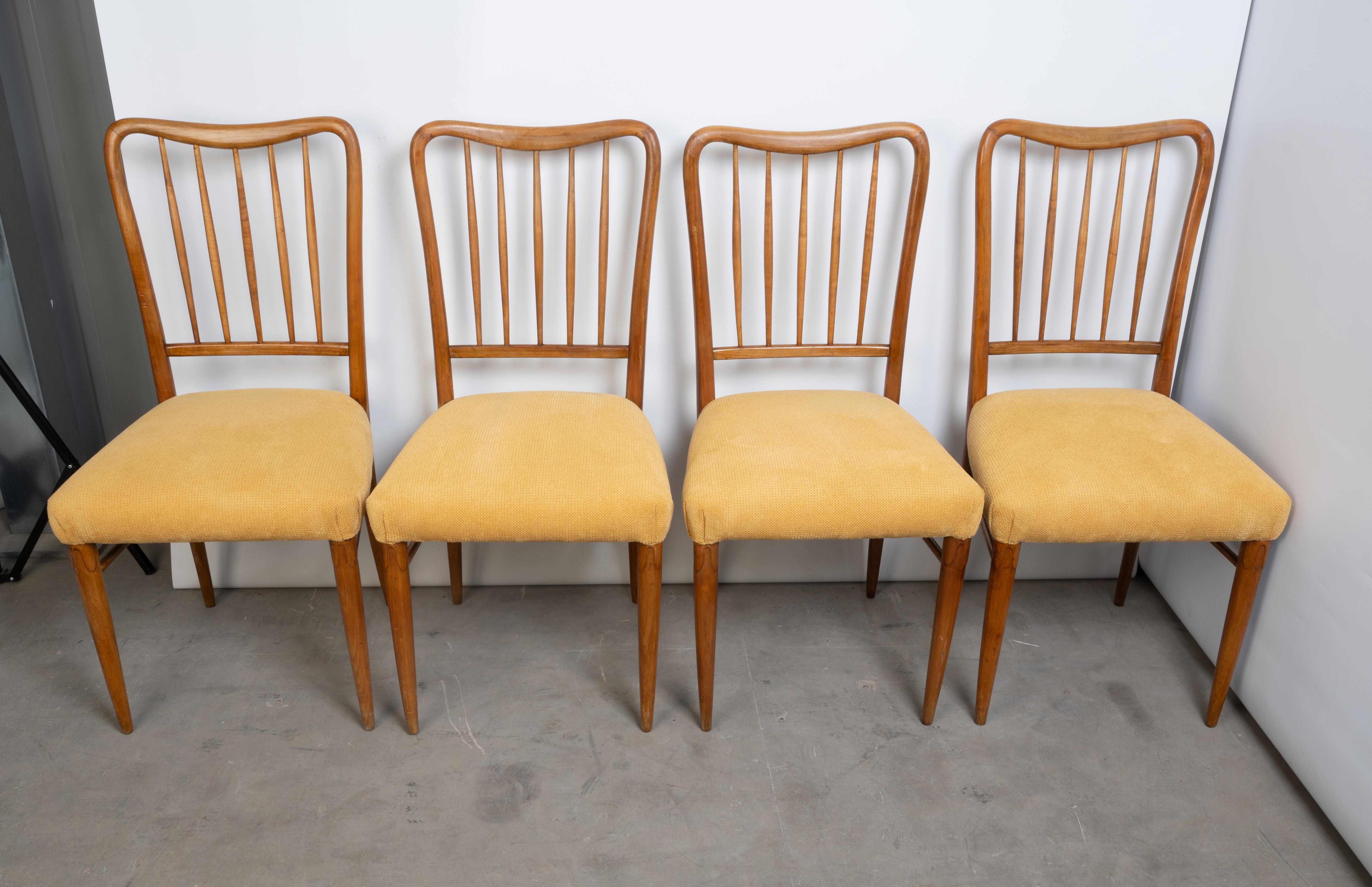 Set of 4 Mid Century Fruitwood Paulo Buffa Chairs Italy, C.1940 

A set of four Italian fruitwood chairs, - C.1940s, attributed to Paolo Buffa. Each chair with a dimpled backrest, ochre-coloured upholstered seat, the front supports with a carved