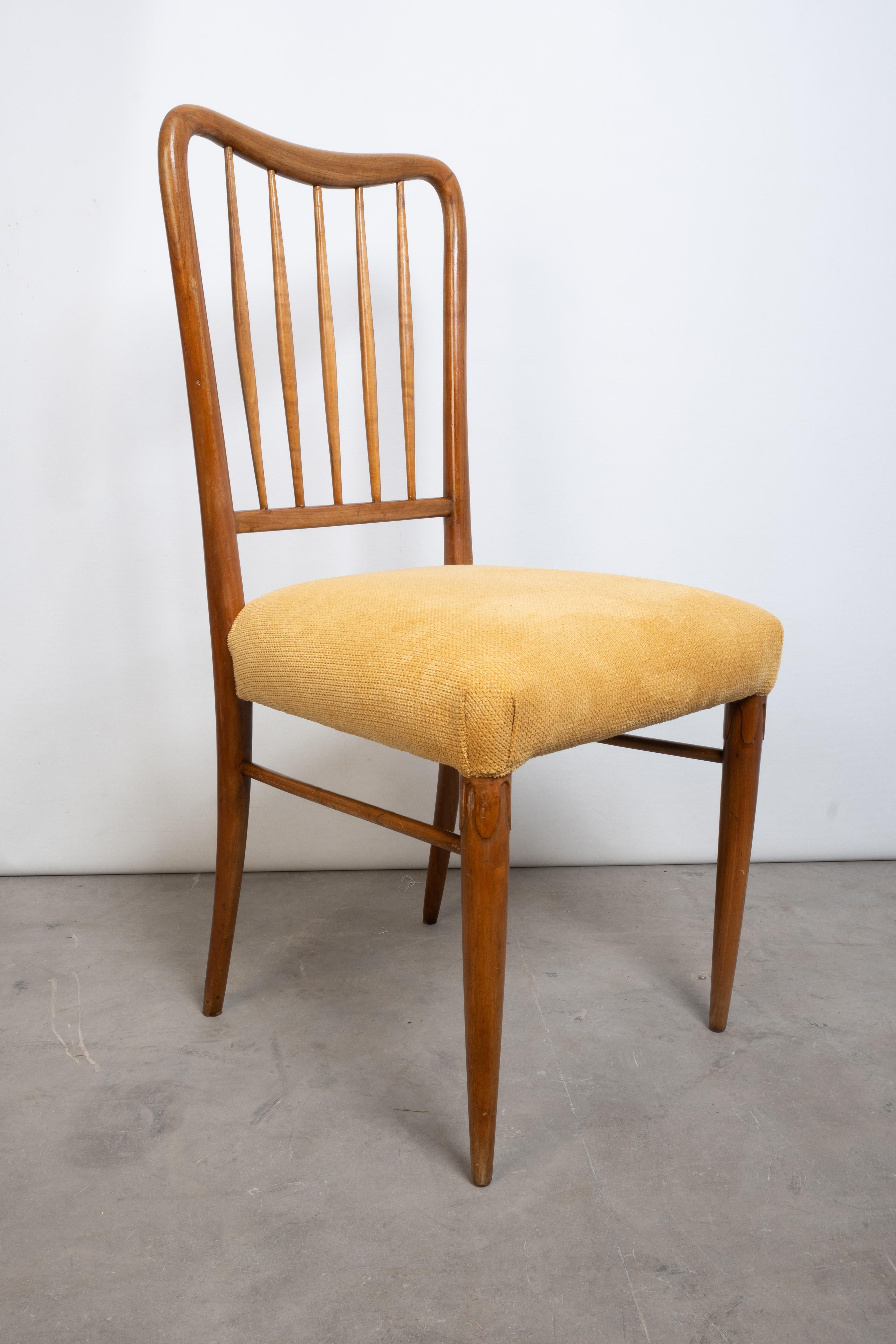 Set of 4 Mid Century Italian Fruitwood Paulo Buffa Chairs C.1940 For Sale 2