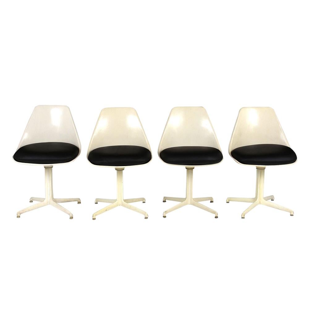 American Set of Four 1960s Miller-Style Tulip Dining Chairs with New Black Vinyl Cushions For Sale