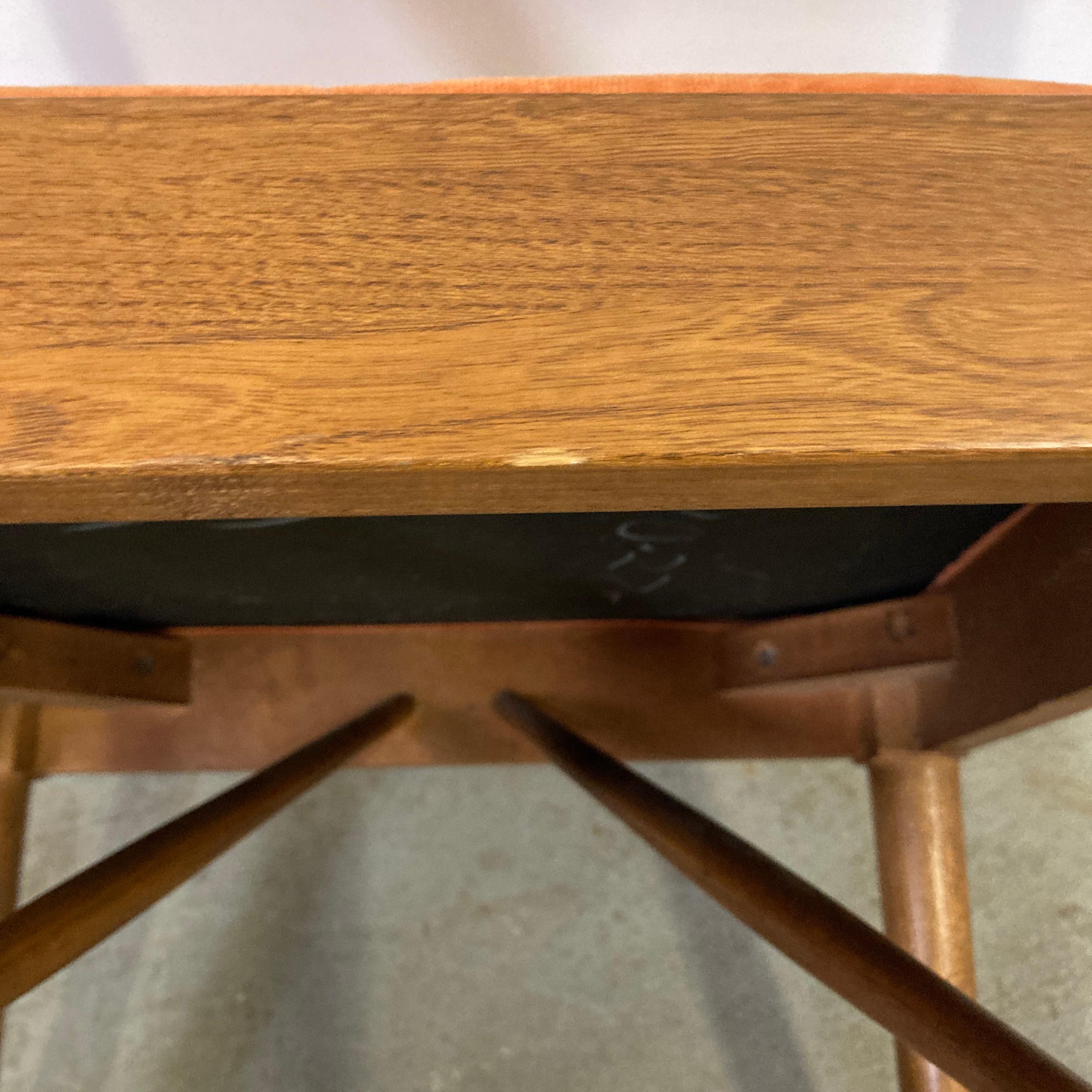Satz von 4 Mid-Century Modern American of Martinsville Nussbaum Cane Esszimmerstühle 8