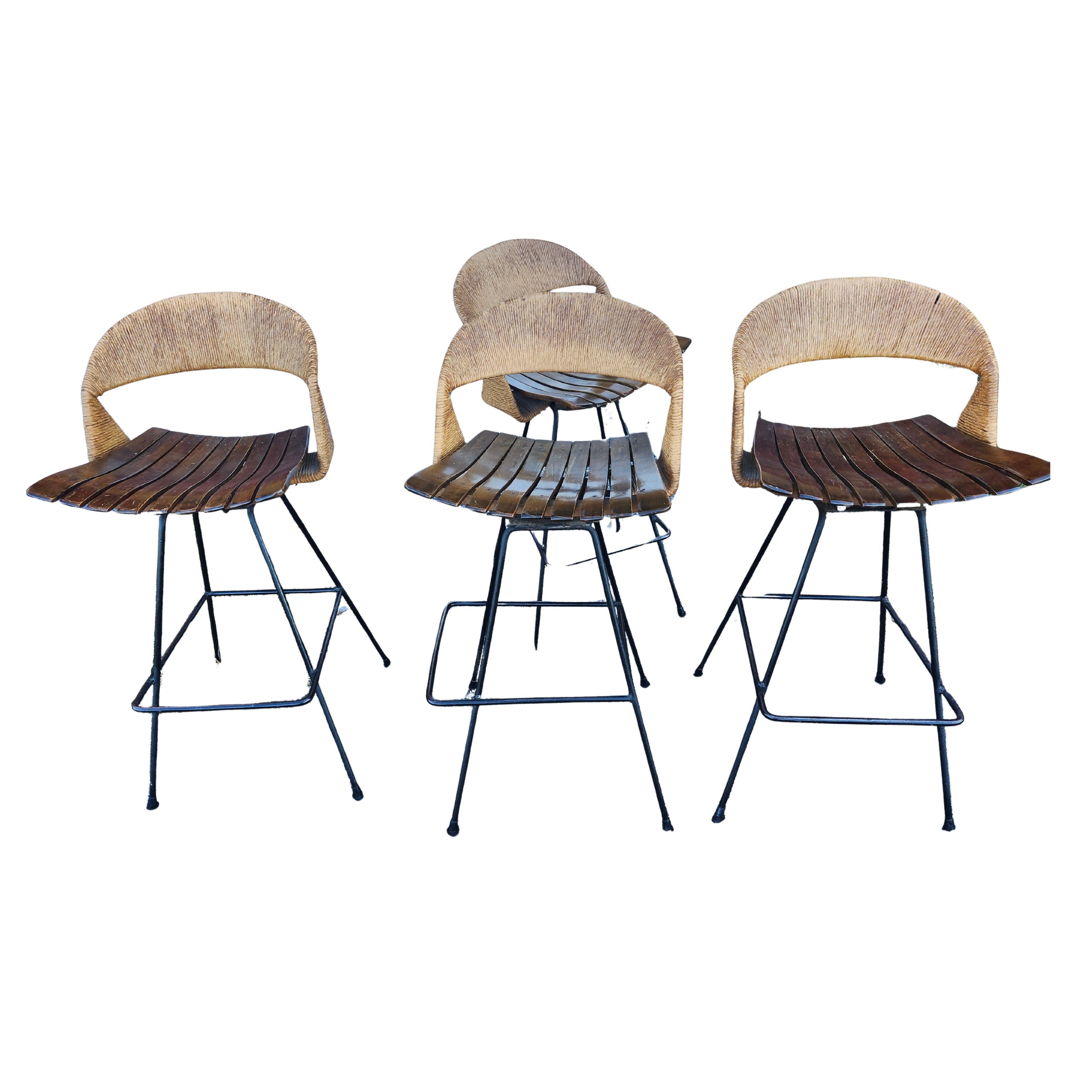 Set di 4 sgabelli da bar moderni del Mid-Century di Arthur Umanoff per Raymor In condizioni buone in vendita a Port Jervis, NY