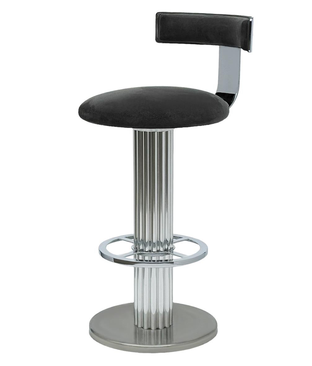 Late 20th Century Set of 4 Mid-Century Modern Bar Stools in Chrome & Grey by Design For Leisure For Sale