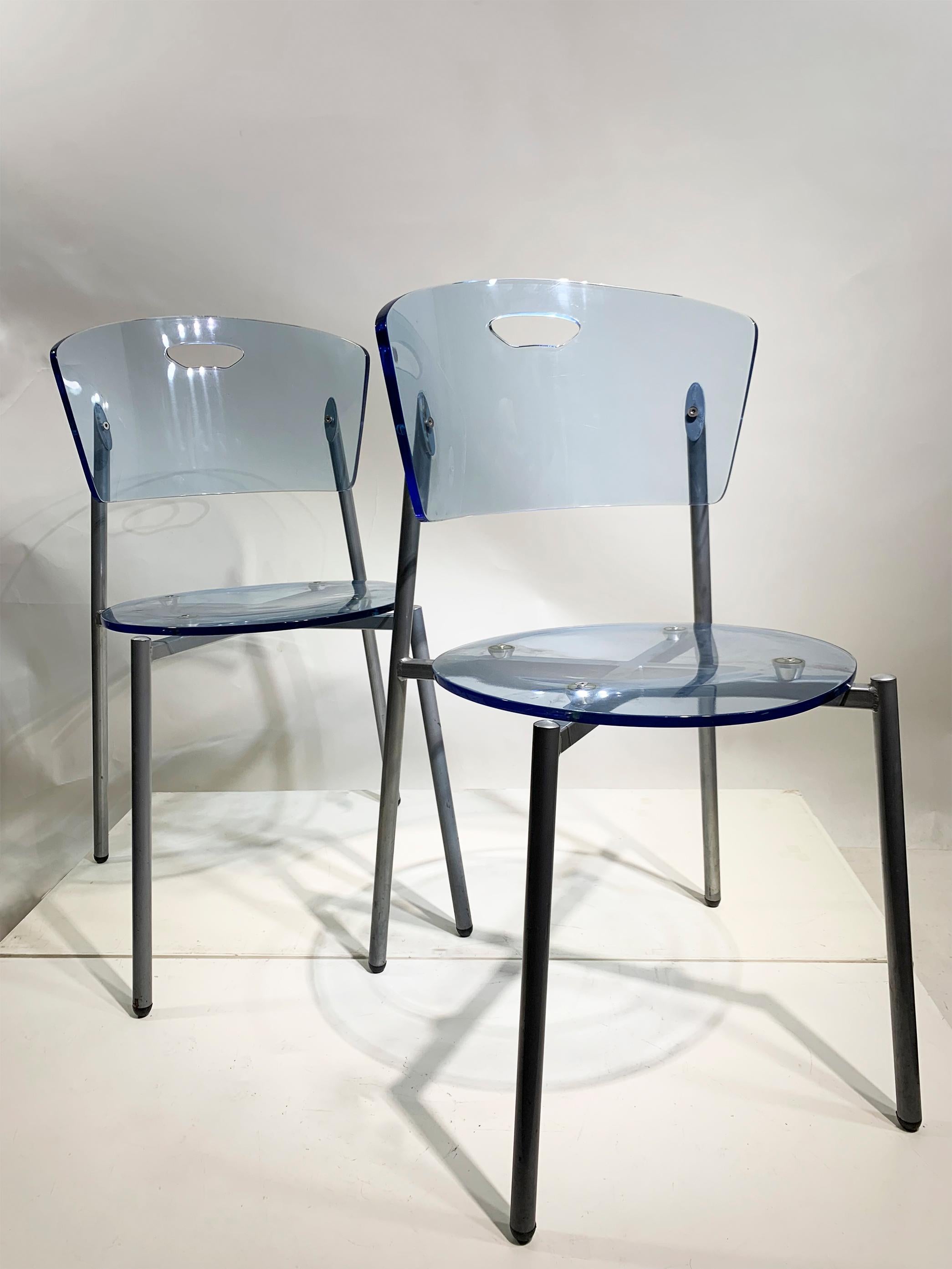 Italian Set of 4 Mid-Century Modern Blue Transparent PMMA Chairs  For Sale