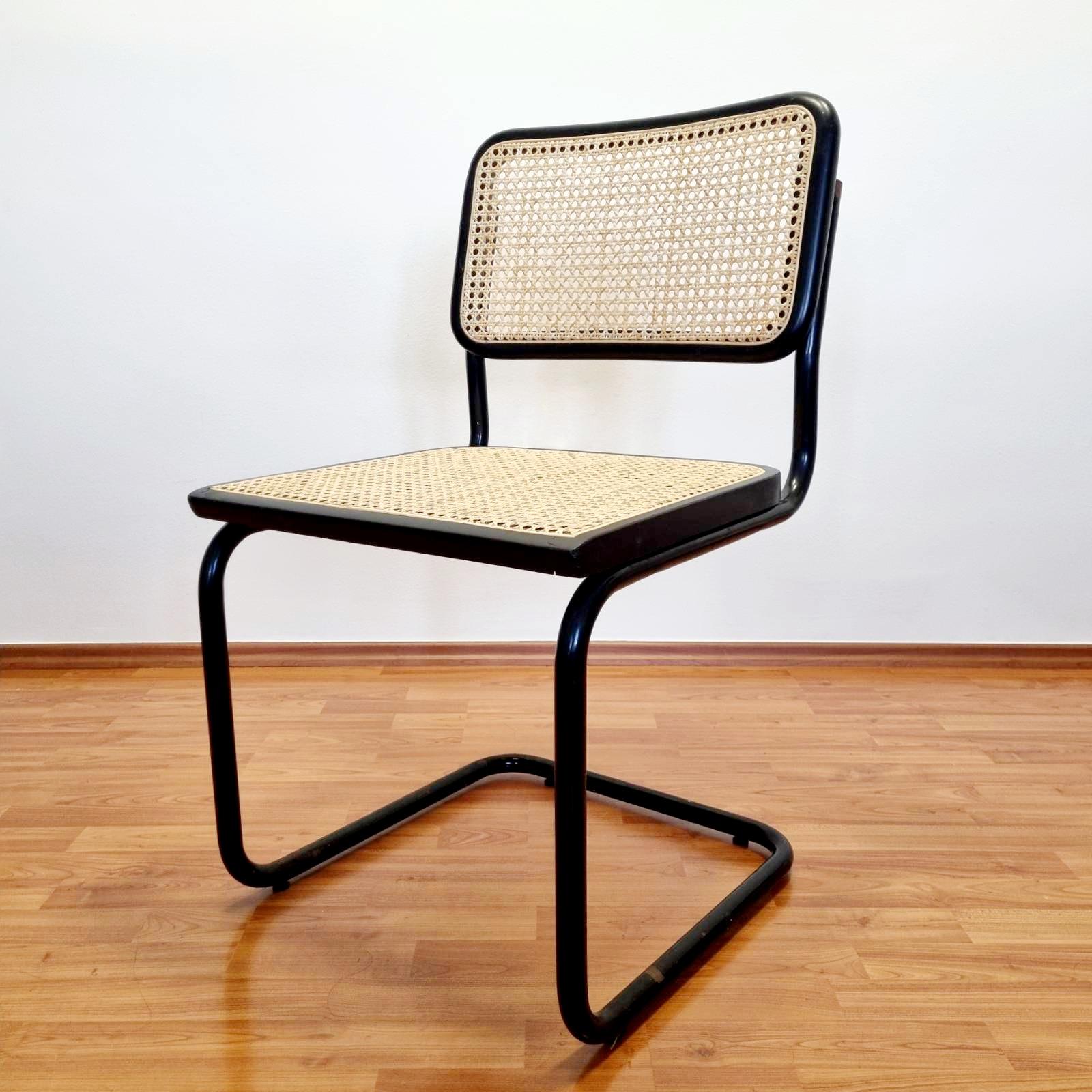 Juego de 4 Sillas Cesca Modernas de Mitad de Siglo Diseñadas por Marcel Breuer, Italia Años 80 Italiano en venta