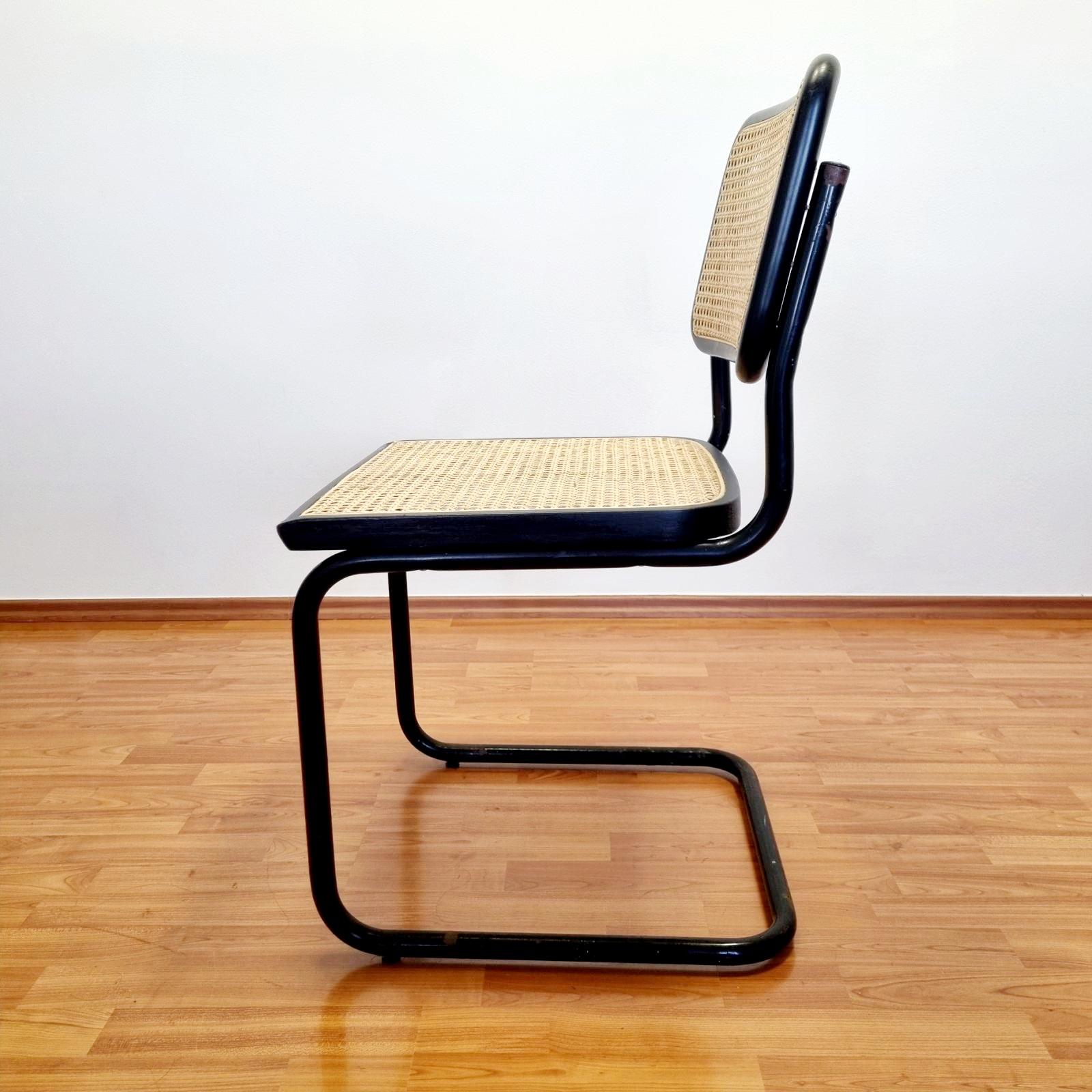 Juego de 4 Sillas Cesca Modernas de Mitad de Siglo Diseñadas por Marcel Breuer, Italia Años 80 Acero en venta
