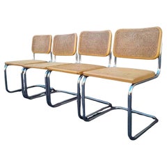 Ensemble de 4 chaises Cesca modernes du milieu du siècle dernier conçues par Marcel Breuer, Italie années 80