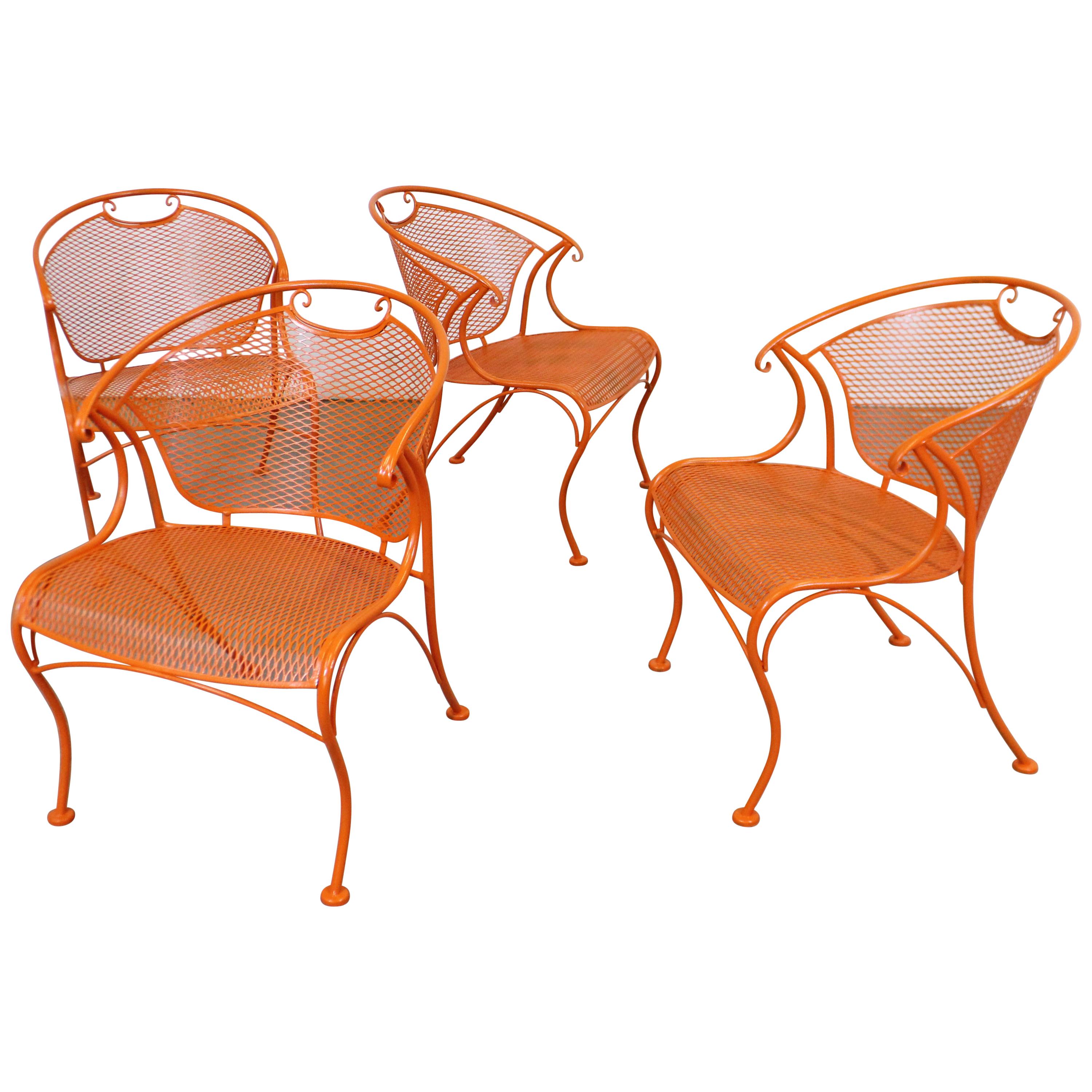Set of 4 Mid-Century Modern Curvy Sculptura Iron Outdoor Patio Arm Dining Chairs