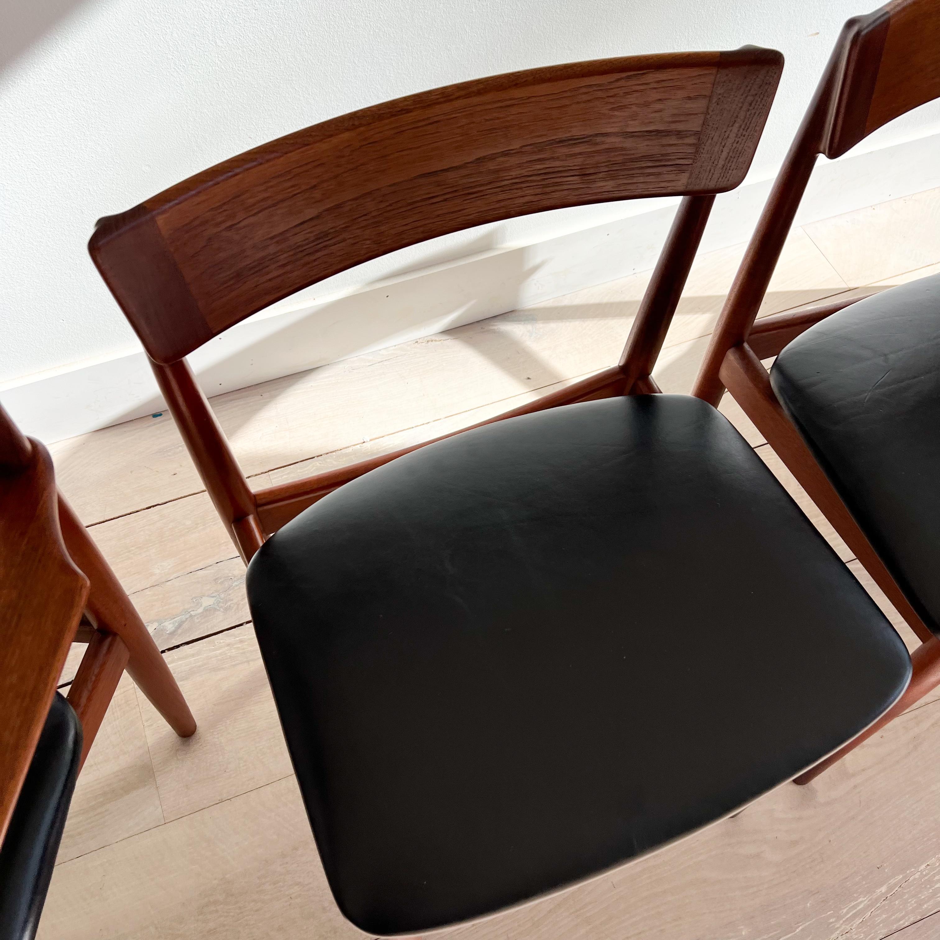 Set of 4 Mid-Century Modern Danish Teak Dining Chairs by Henry Rosengren Hansen  In Good Condition In Asheville, NC