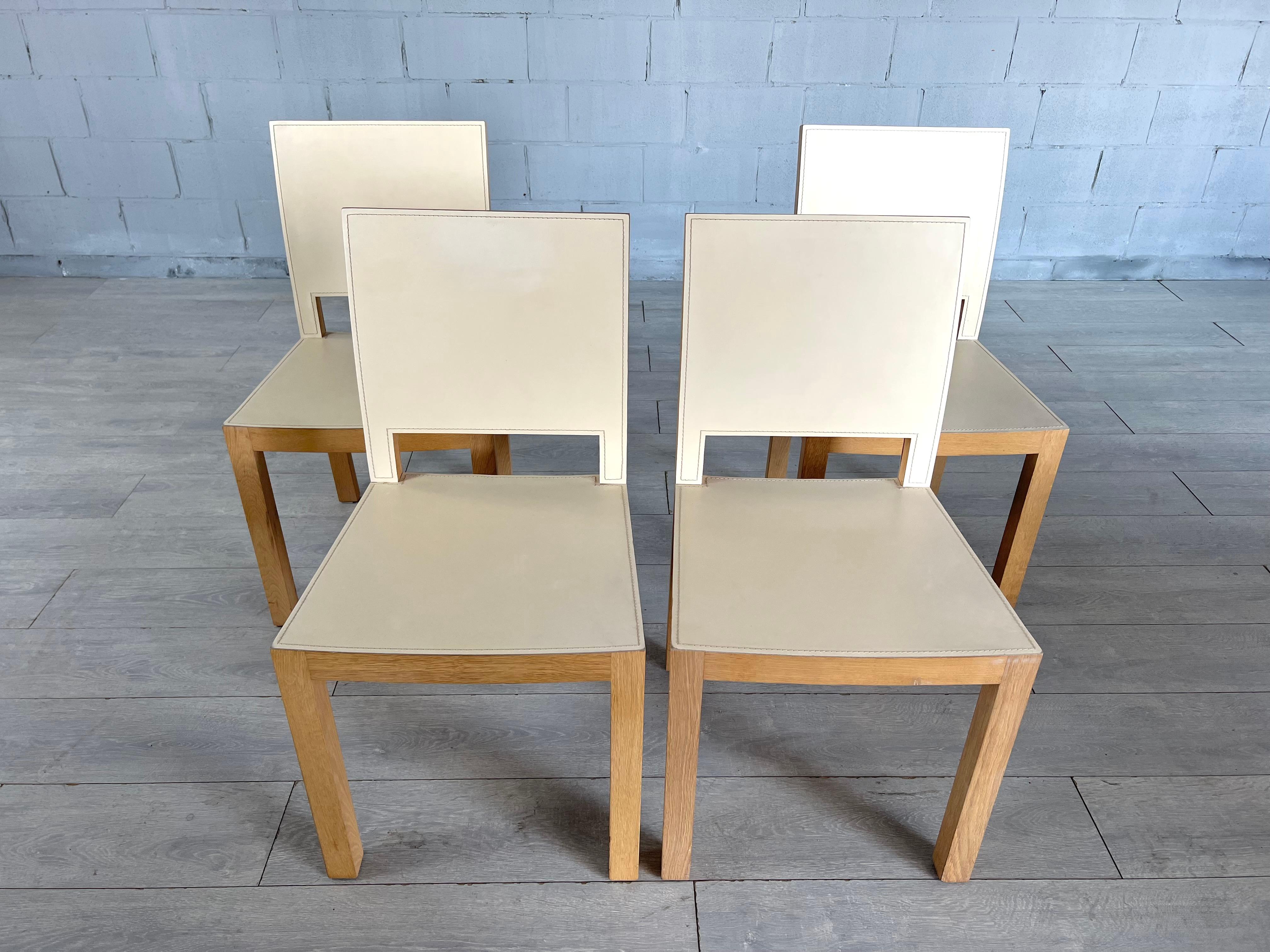 20th Century Set of 4 Mid-Century Modern Design Side Dining Chairs For Sale