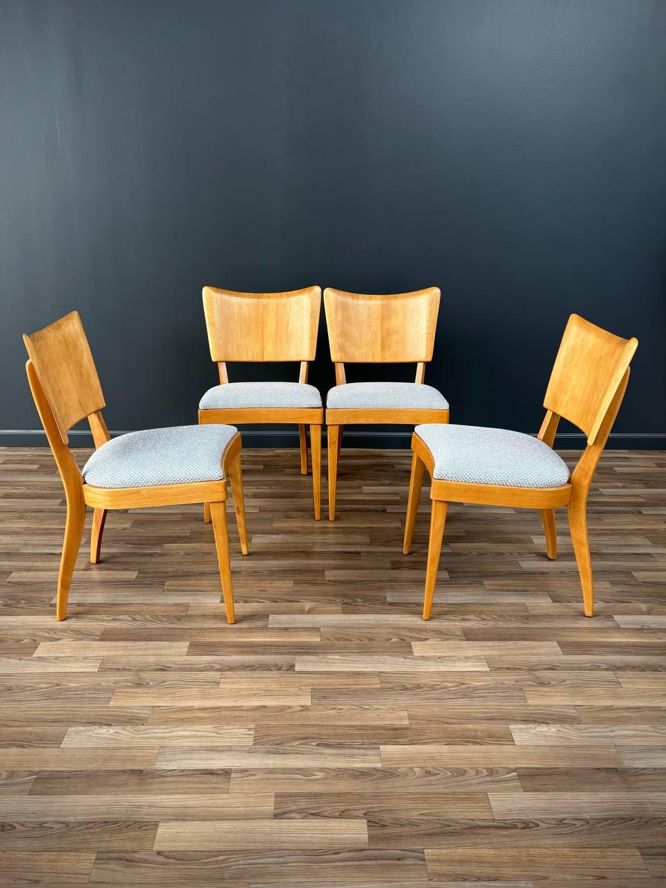 Mid-Century Modern Ensemble de 4 chaises de salle à manger mi-siècle moderne par Heywood Wakefield en vente