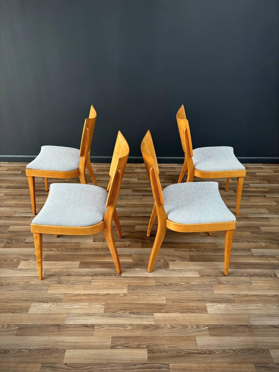 Set of 4 Mid-Century Modern Dining Chairs by Heywood Wakefield In Excellent Condition For Sale In Los Angeles, CA