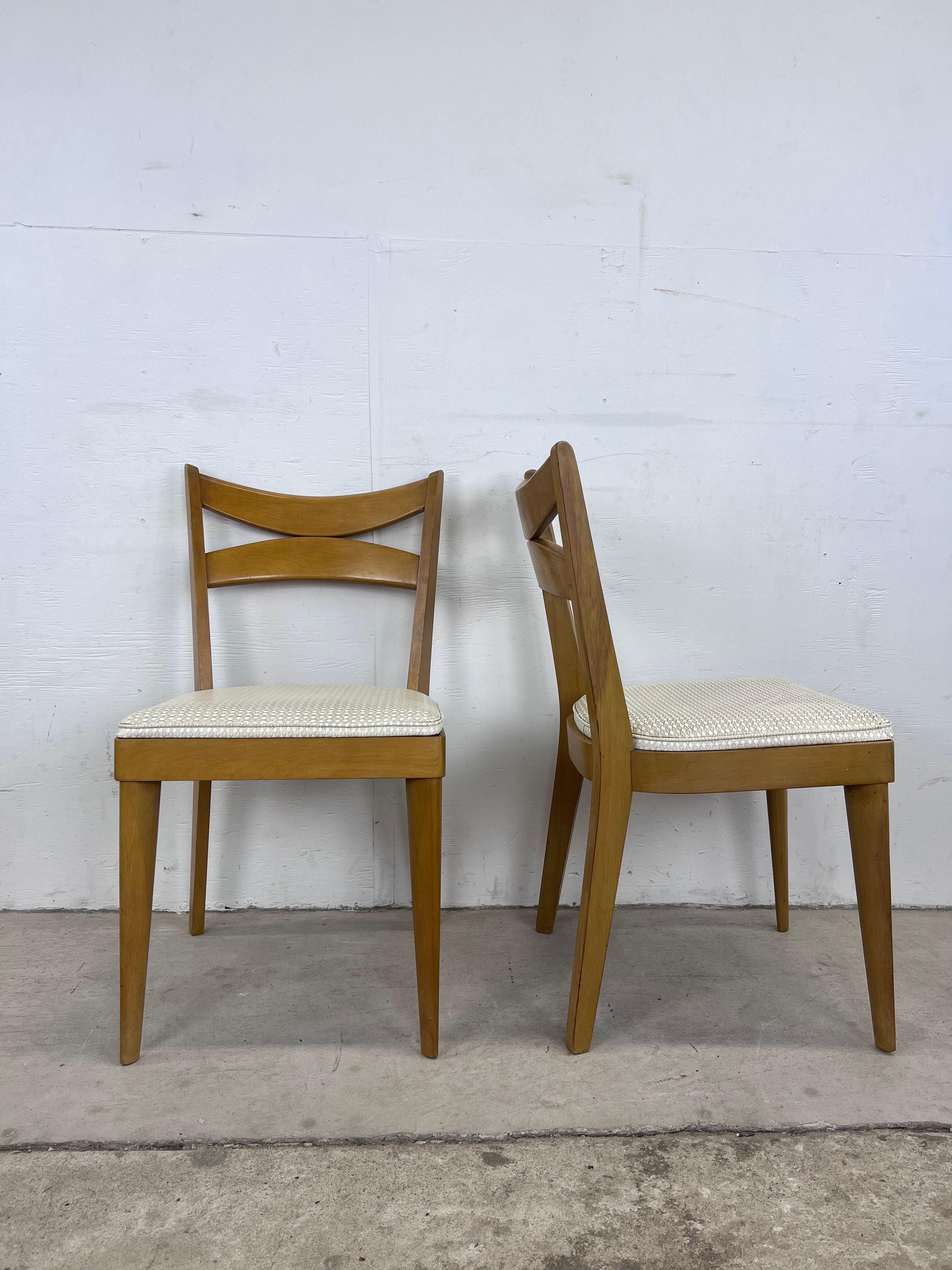 Set of 4 Mid-Century Modern Dining Chairs by Heywood Wakefield In Good Condition For Sale In Freehold, NJ