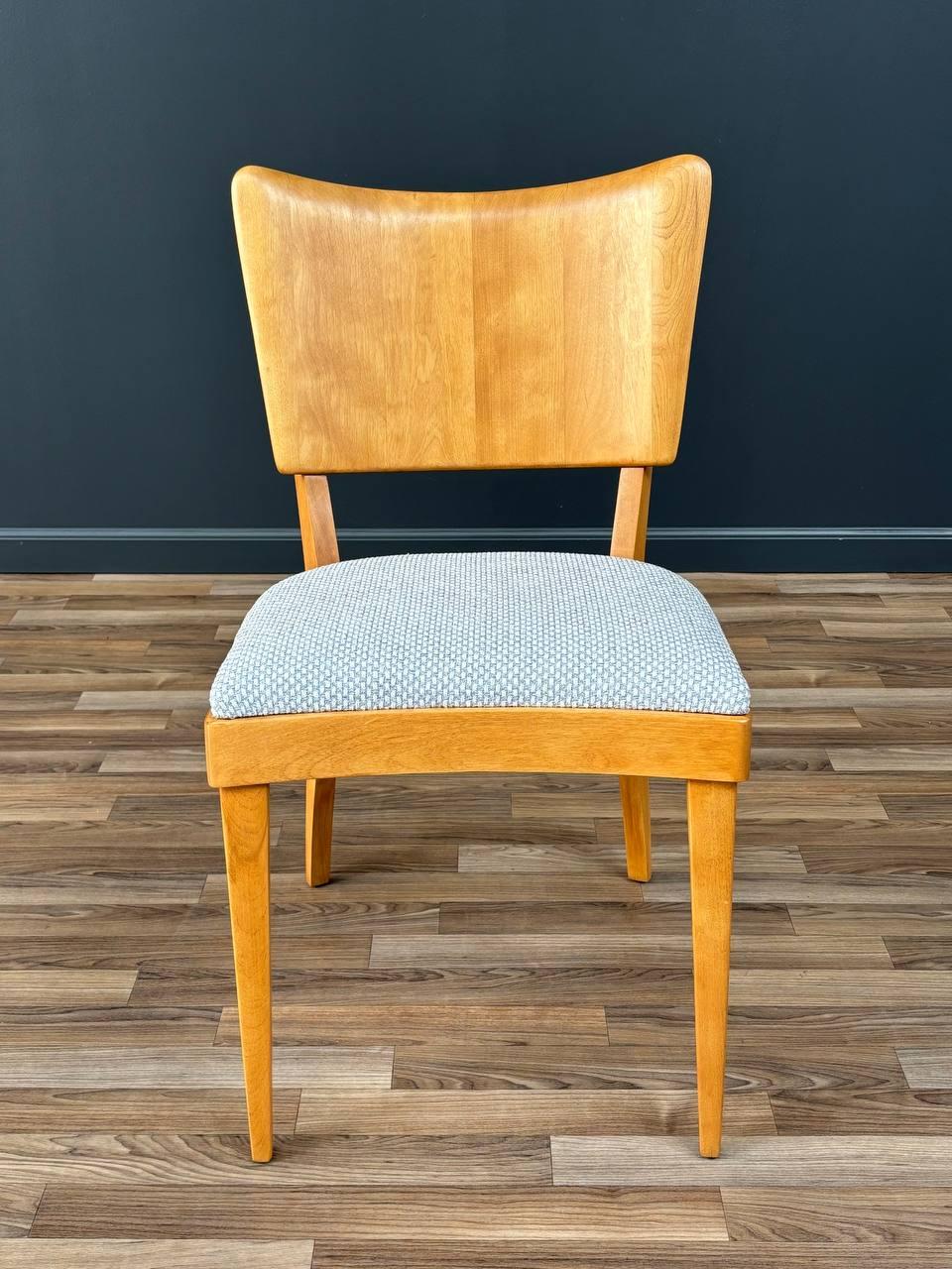 Ensemble de 4 chaises de salle à manger mi-siècle moderne par Heywood Wakefield en vente 1