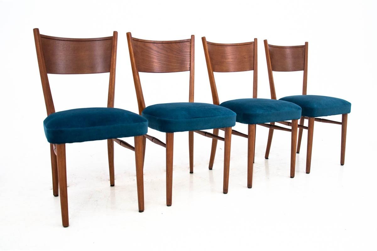 Polish Set of 4 Mid-Century Modern Dining Chairs in Blue