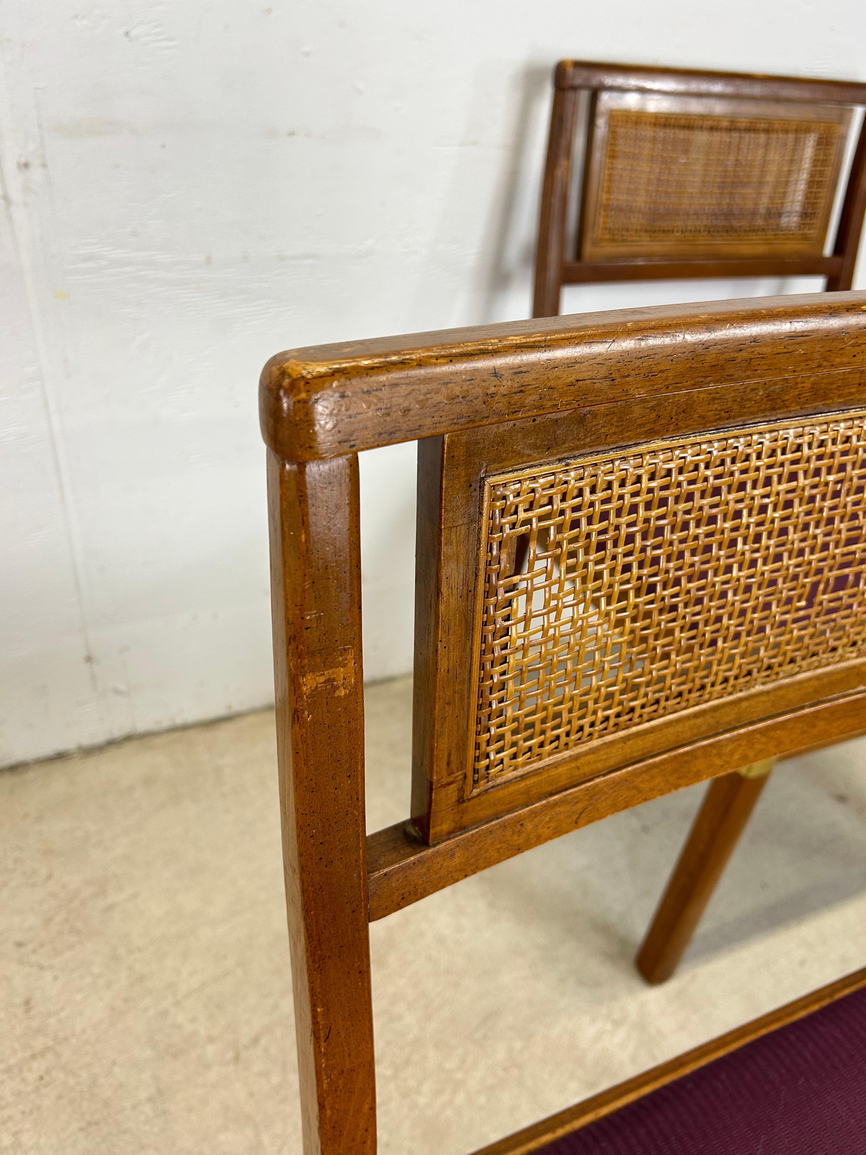 Ensemble de 4 chaises de salle à manger Modernity à dossier canné Bon état - En vente à Freehold, NJ
