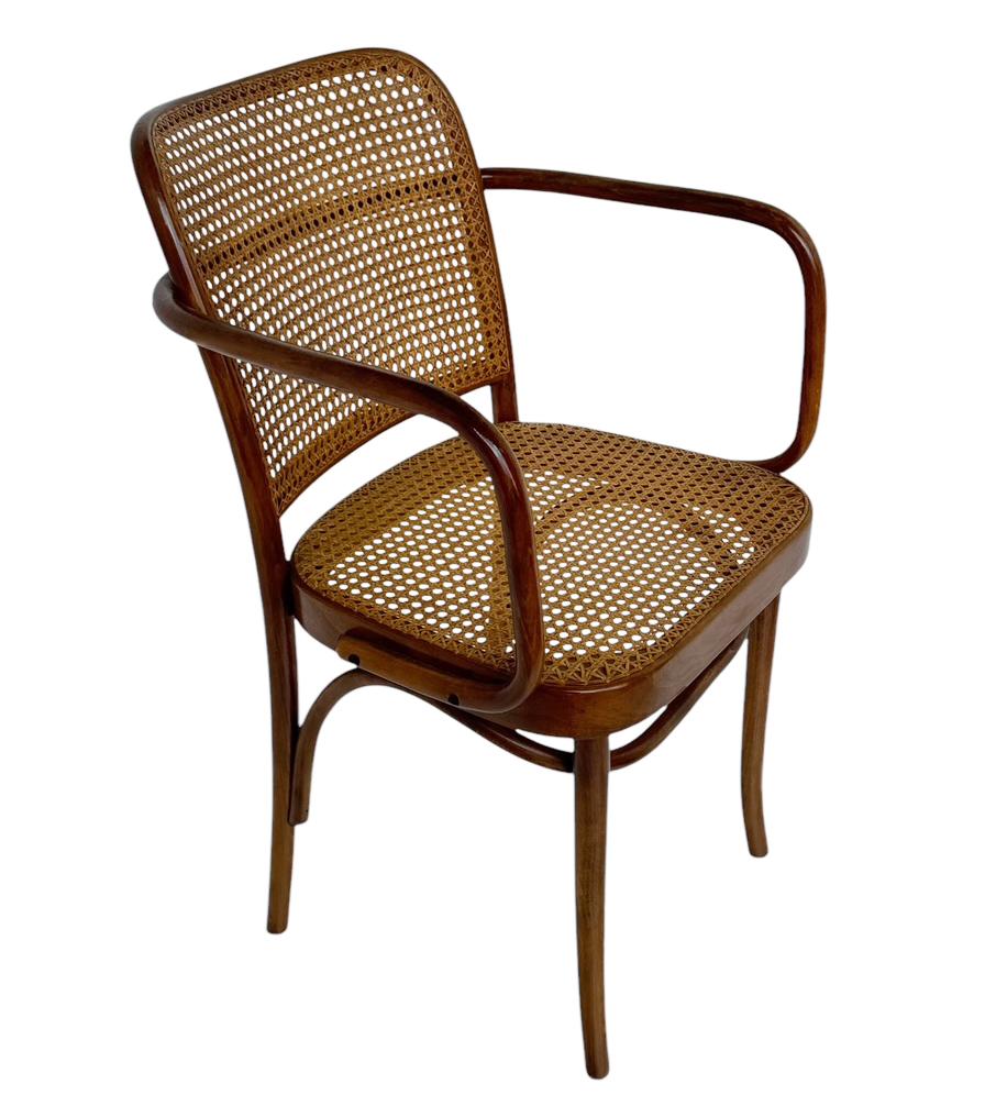Metà XX secolo Set di 4 sedie da pranzo moderne di Josef Hoffmann Cane e betulla in vendita