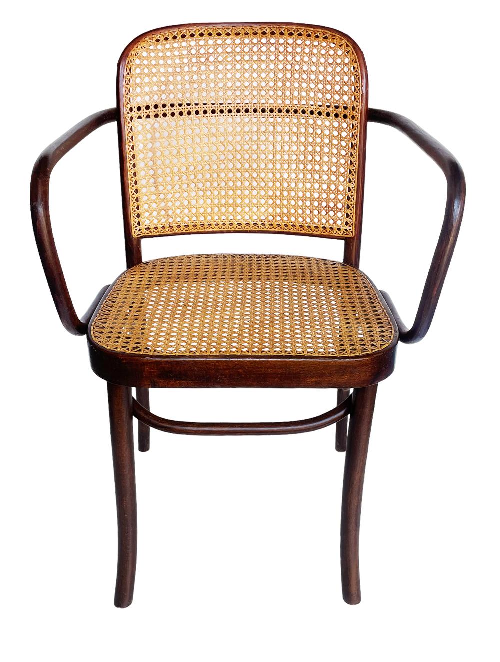 Ensemble de 4 chaises de salle à manger Prague de style mi-siècle moderne par Josef Hoffmann Cane & Wood en vente 1