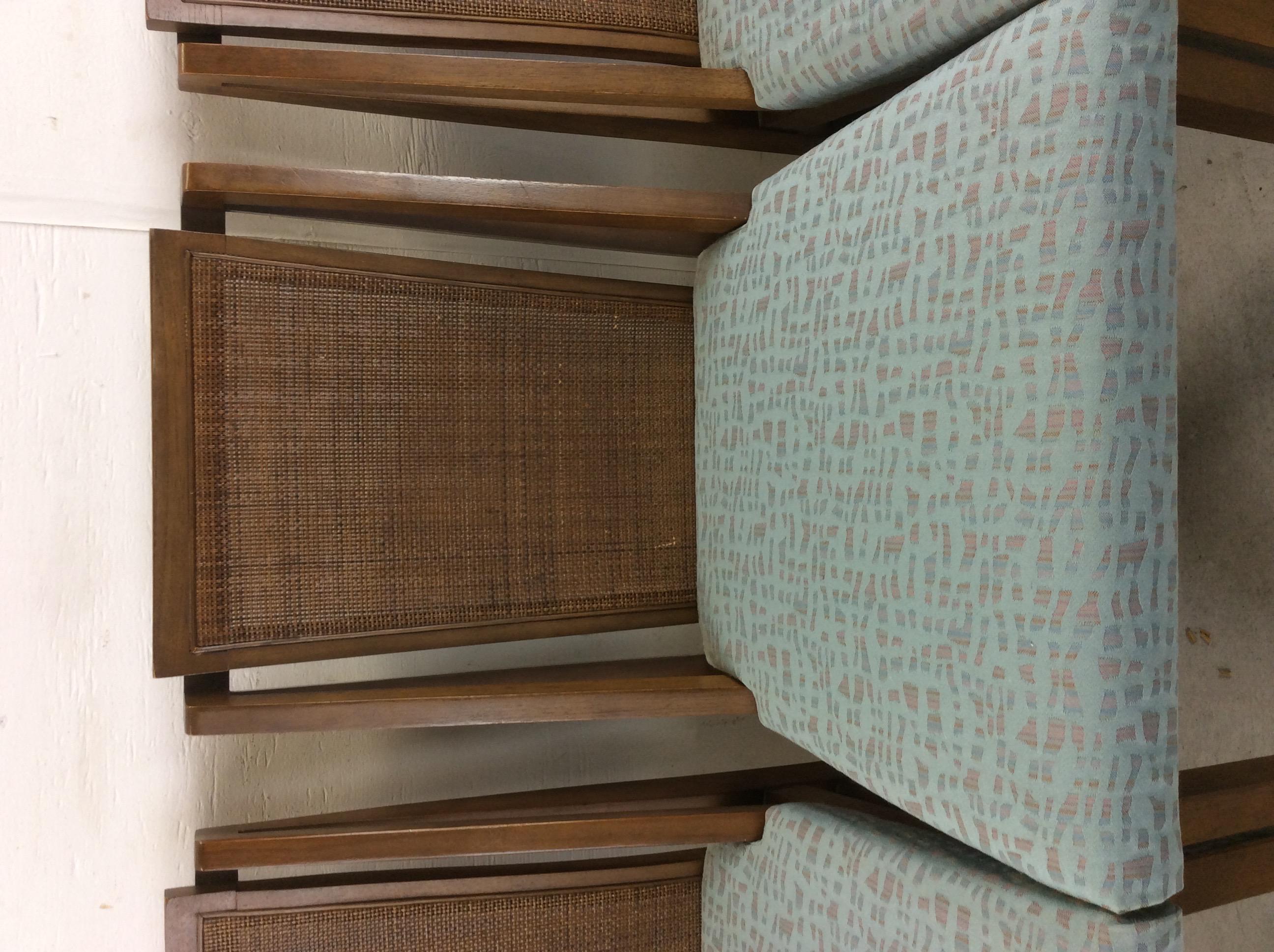Ensemble de 4 chaises de salle à manger de style mi-siècle moderne par Drexel Bon état - En vente à Freehold, NJ