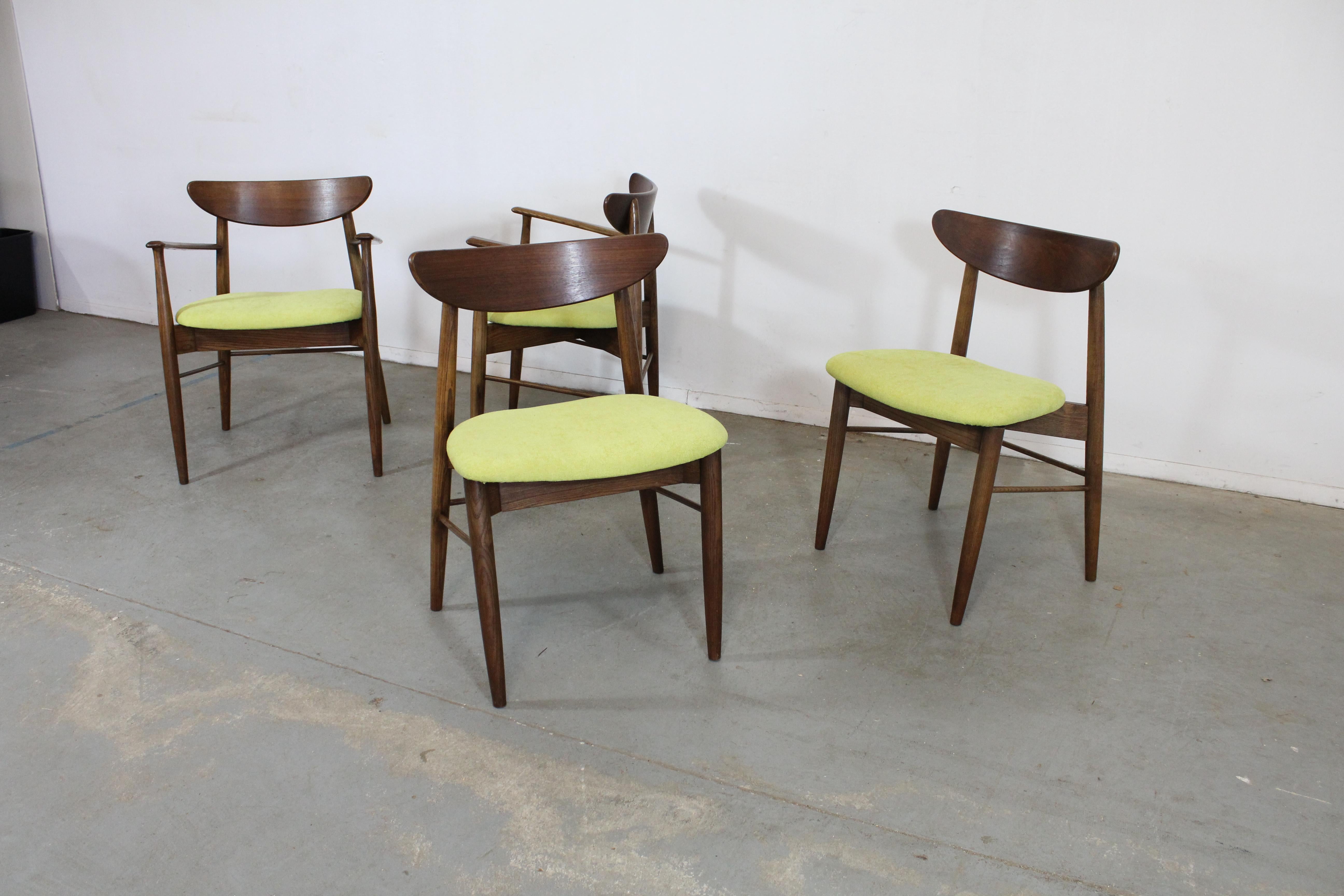 shell dining chairs