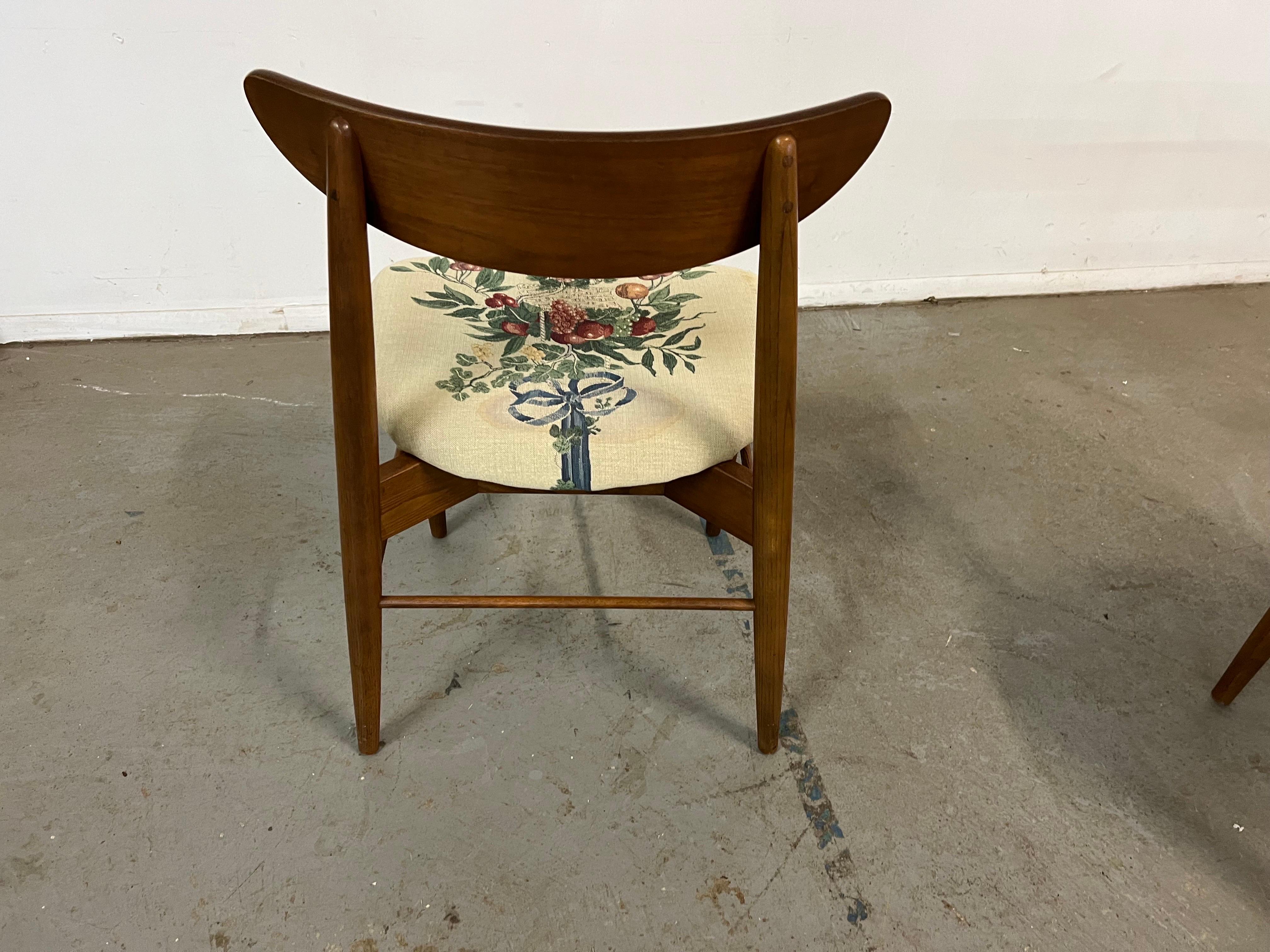 Mid-20th Century  Set of 4 Mid-Century Modern H Paul Browning Shell Back Dining Chairs For Sale