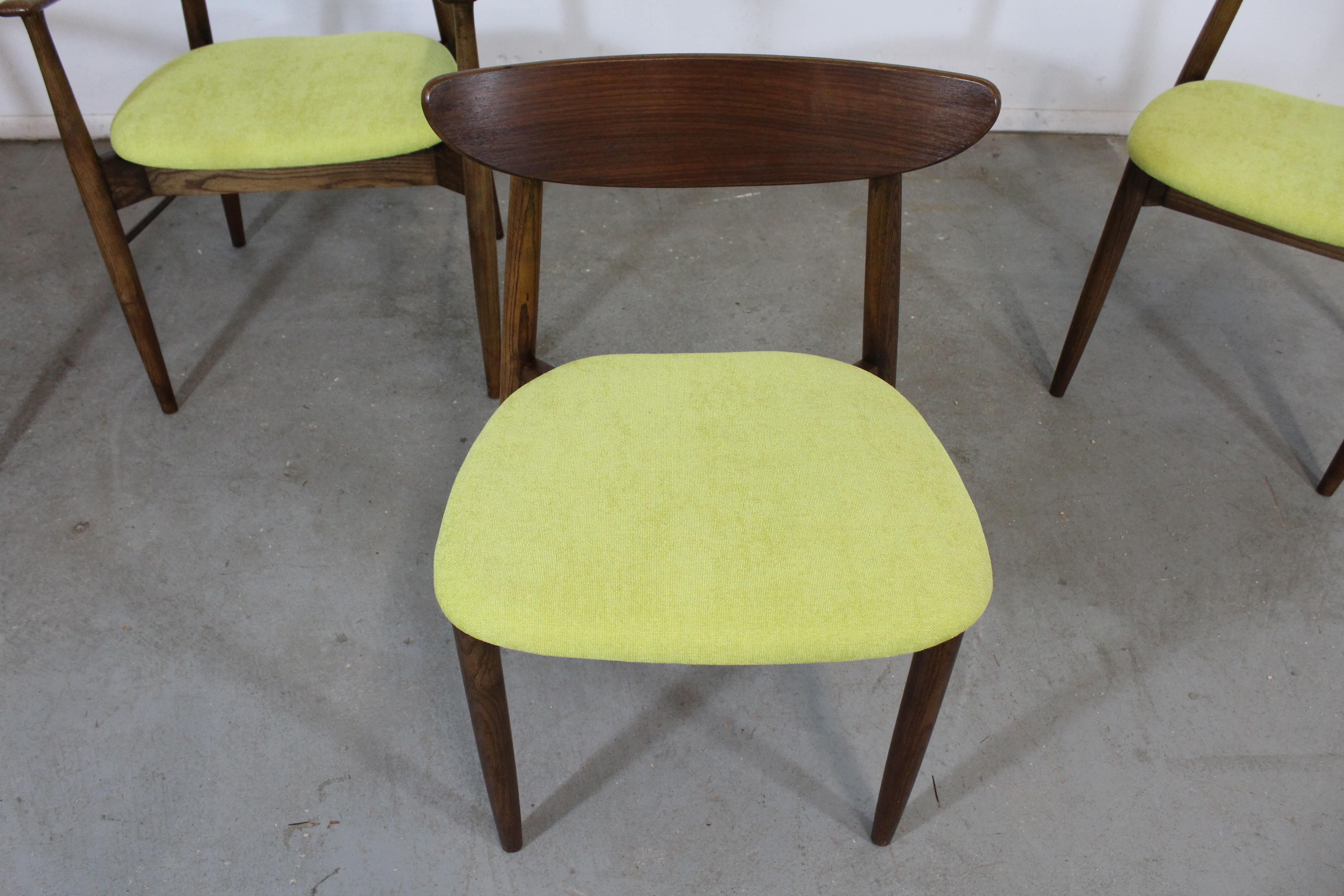 20th Century Set of 4 Mid-Century Modern H Paul Browning Shell Back Dining Chairs For Sale