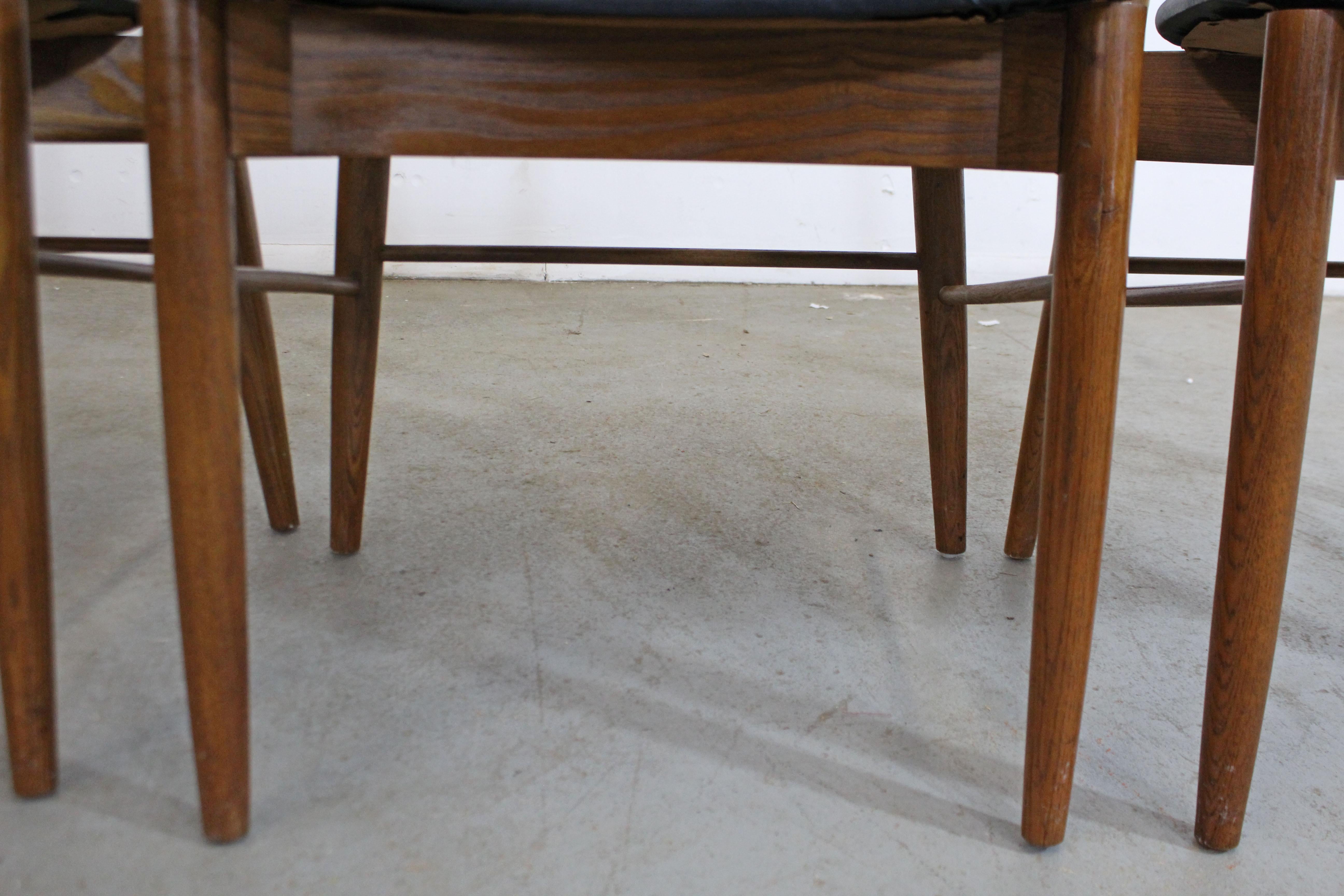 Set of 4 Mid-Century Modern H Paul Browning Shell Back Dining Chairs 2