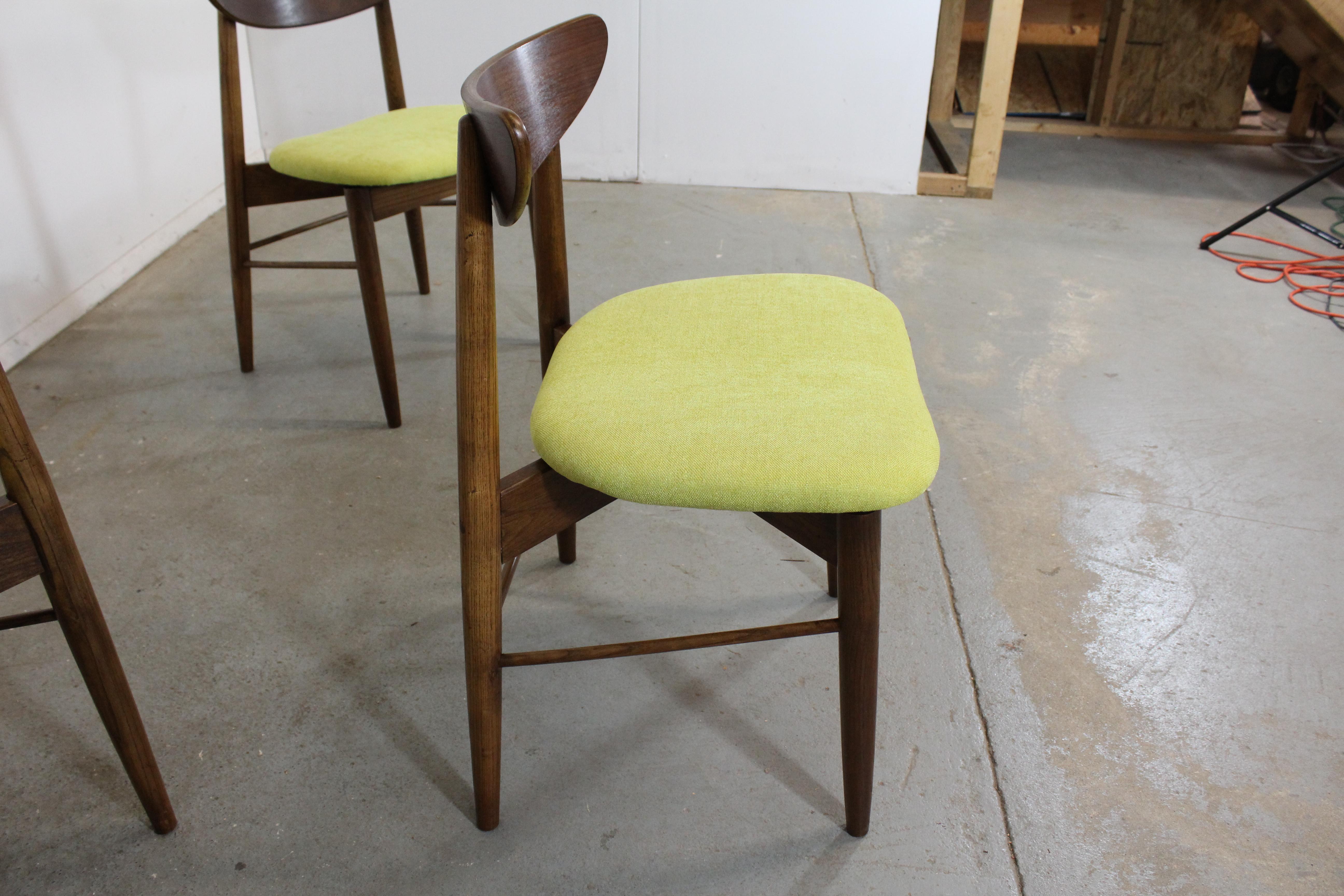 Set of 4 Mid-Century Modern H Paul Browning Shell Back Dining Chairs For Sale 1