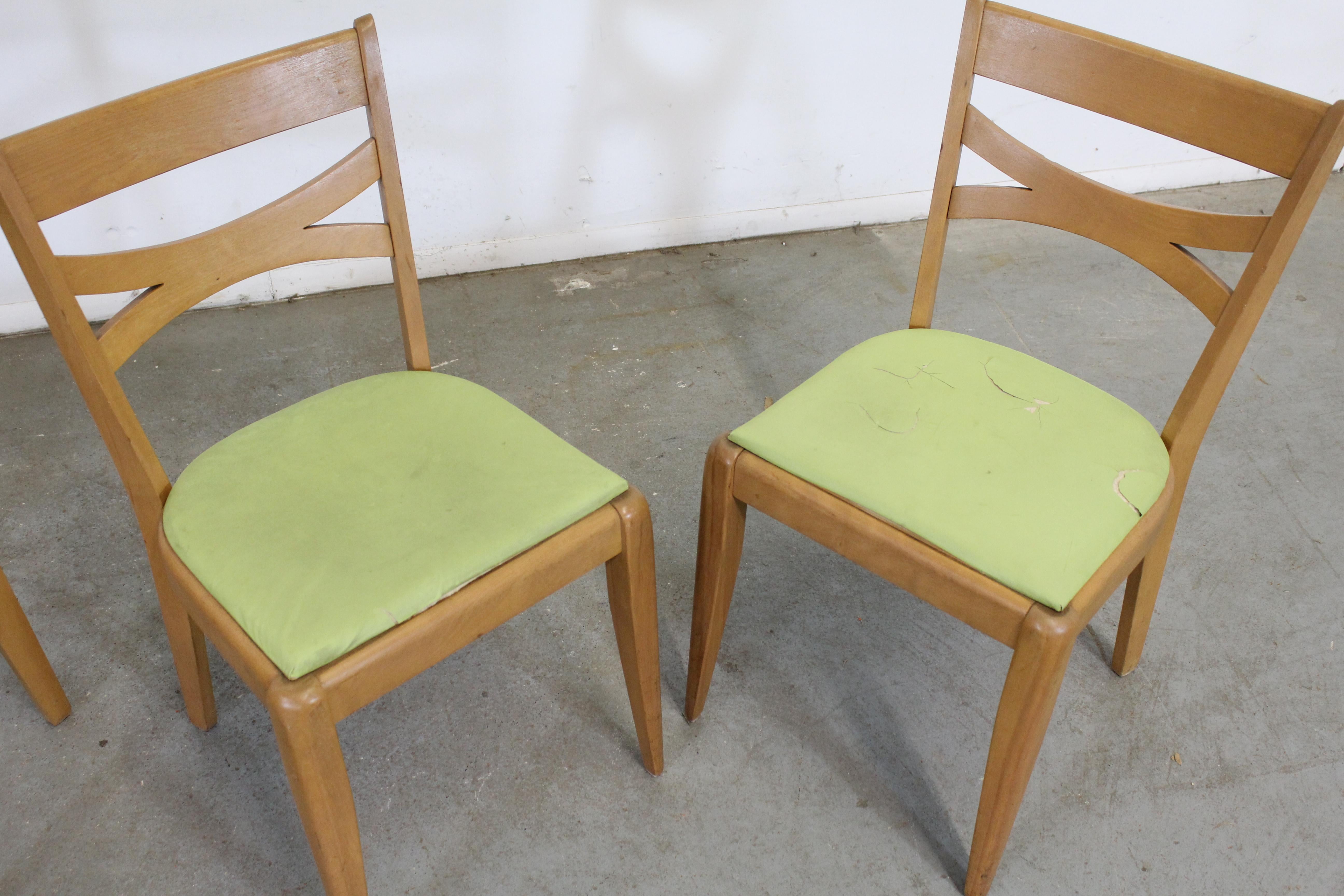 20th Century Set of 4 Mid-Century Modern Heywood Wakefield Dining Chairs