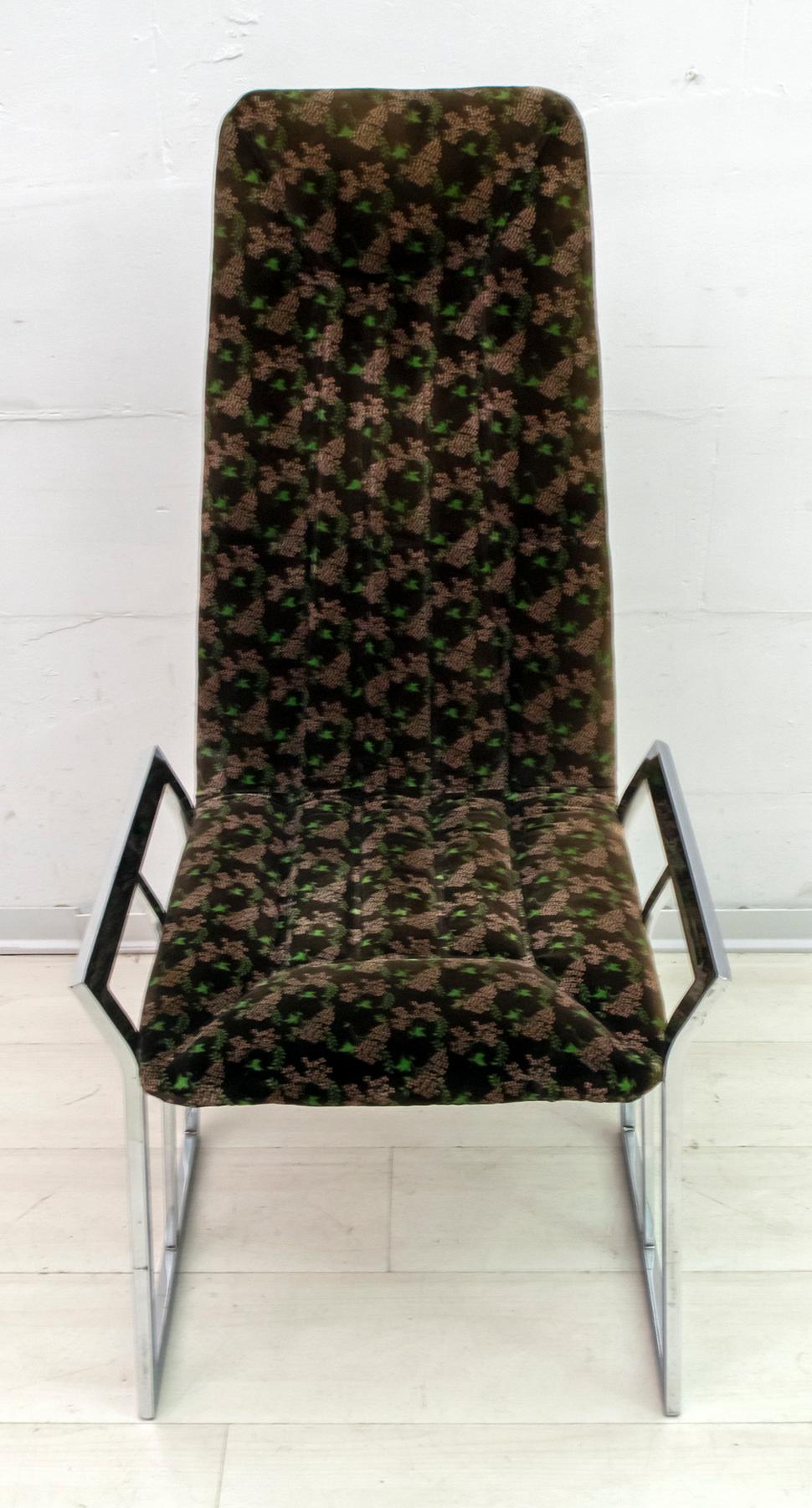 Acier Ensemble de 4 chaises de salle à manger en acier chromé et velours:: de style italien:: datant de la fin du XIXe siècle:: 1970 en vente