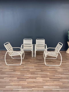 Ensemble de 4 chaises d'extérieur de style mi-siècle moderne par Tropitone